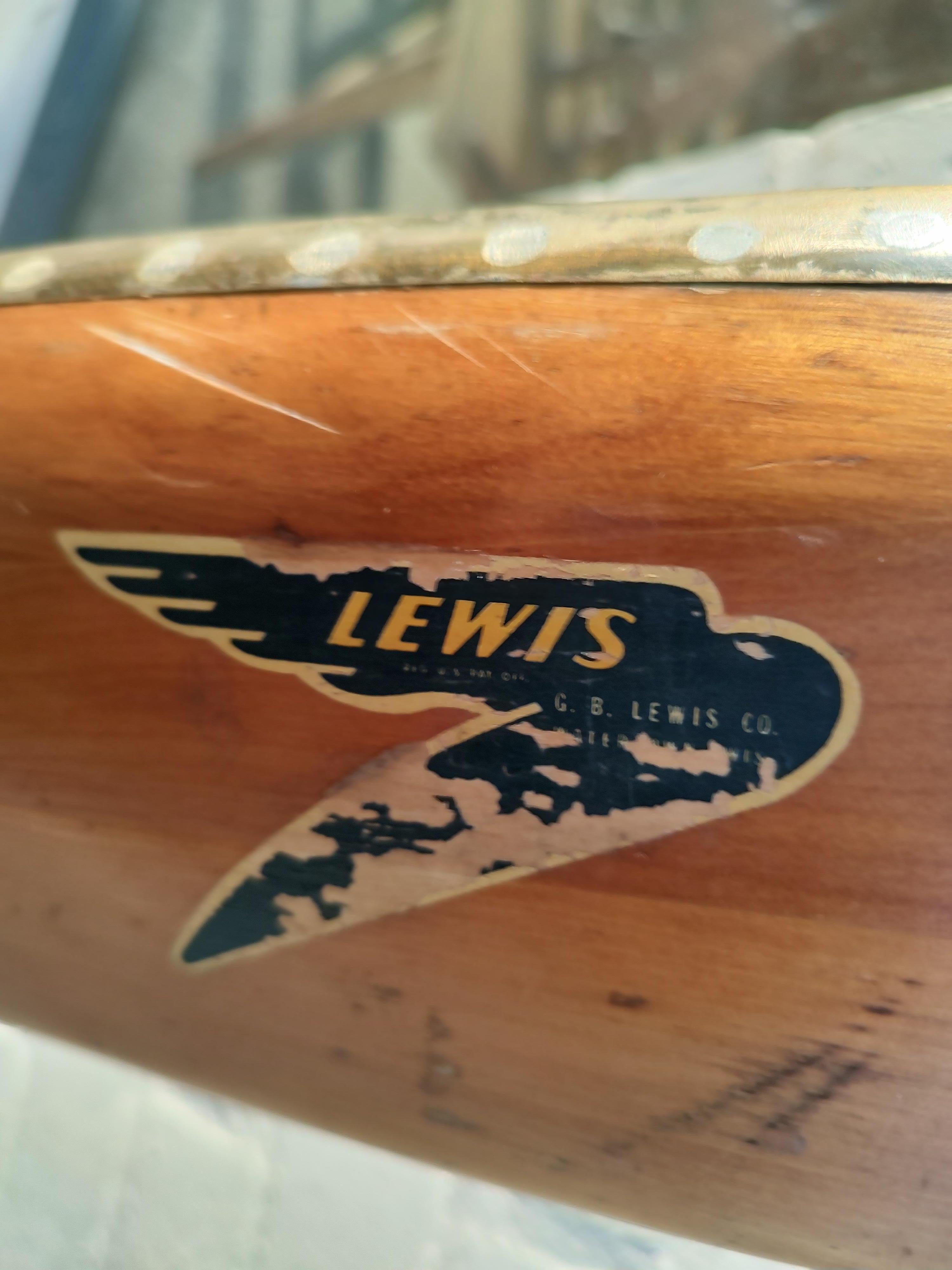 C1945, Wooden Airplane Propeller Blade In Good Condition In Port Jervis, NY