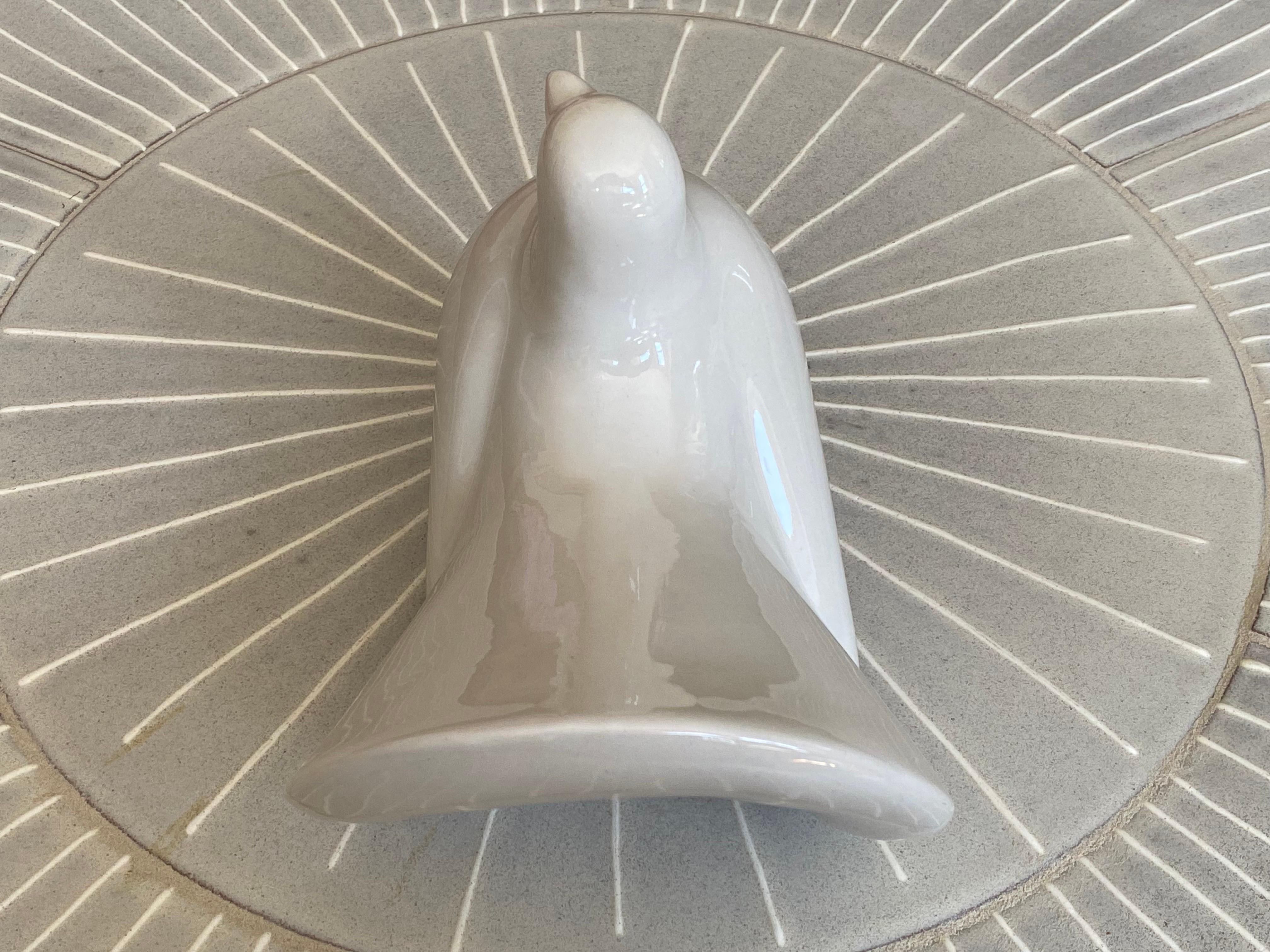 c1950 Art Deco Waylande Gregory Fantail Pigeon Ceramic Pottery Sculpture For Sale 1