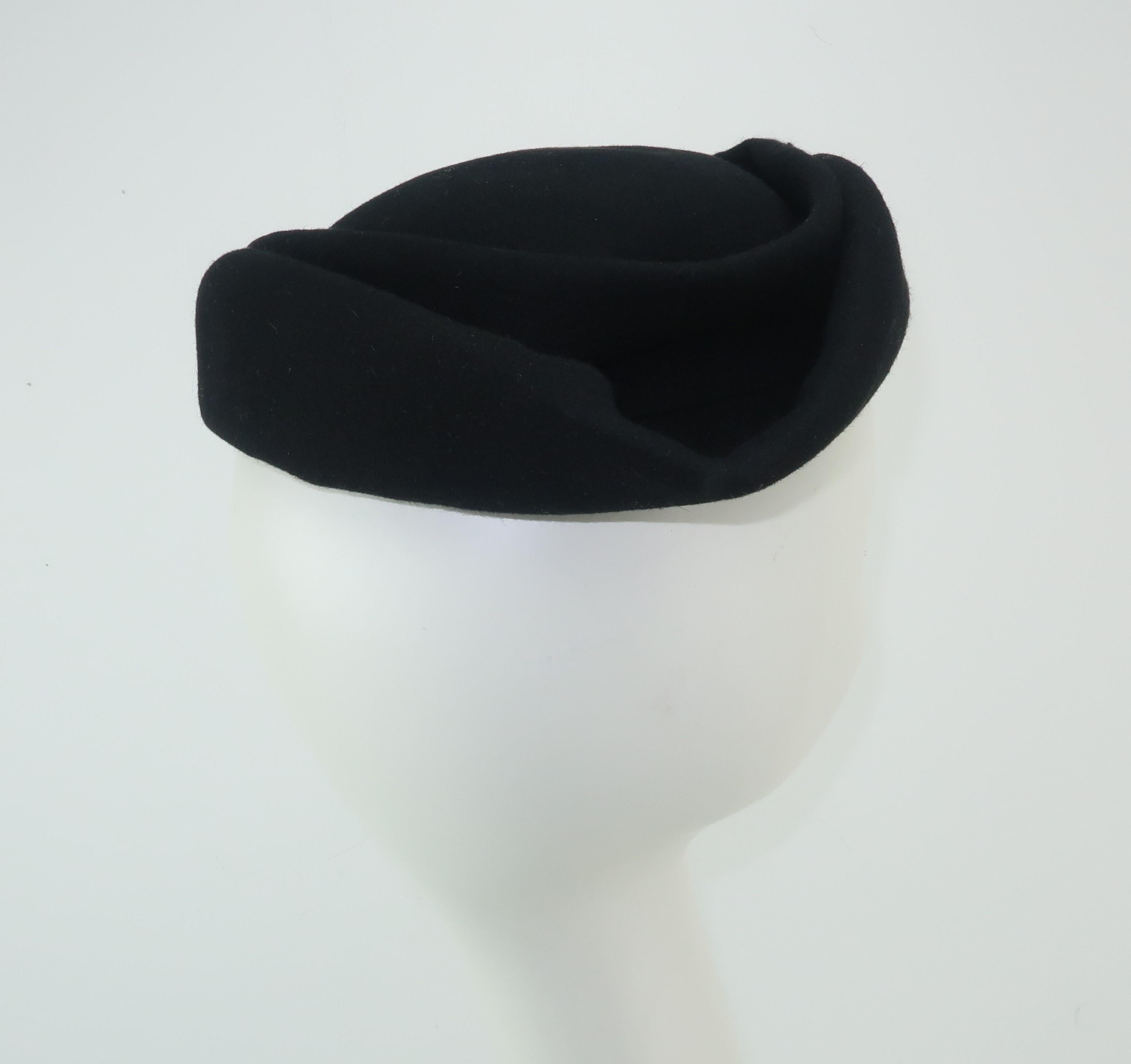 C.1950 I. Magnin Black Wool Felt Tilt Hat 1