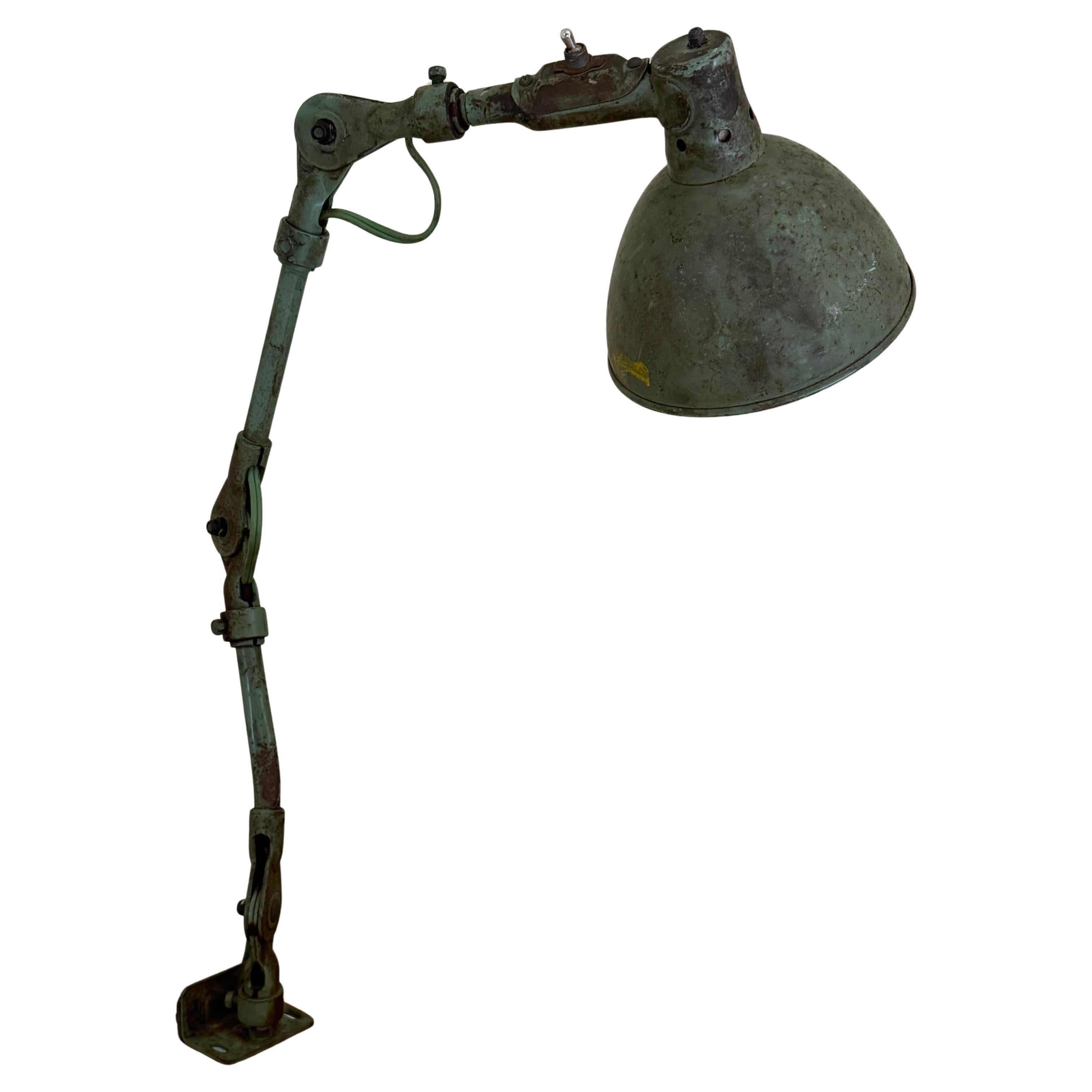 Lampada da tavolo industriale CLAMP regolabile del 1950 c.a. di Fostoria American Design