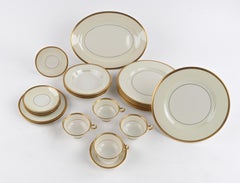 Set di stoviglie in porcellana Théodore Haviland "Cuori incrostati d'oro", 21 pezzi, anni '50