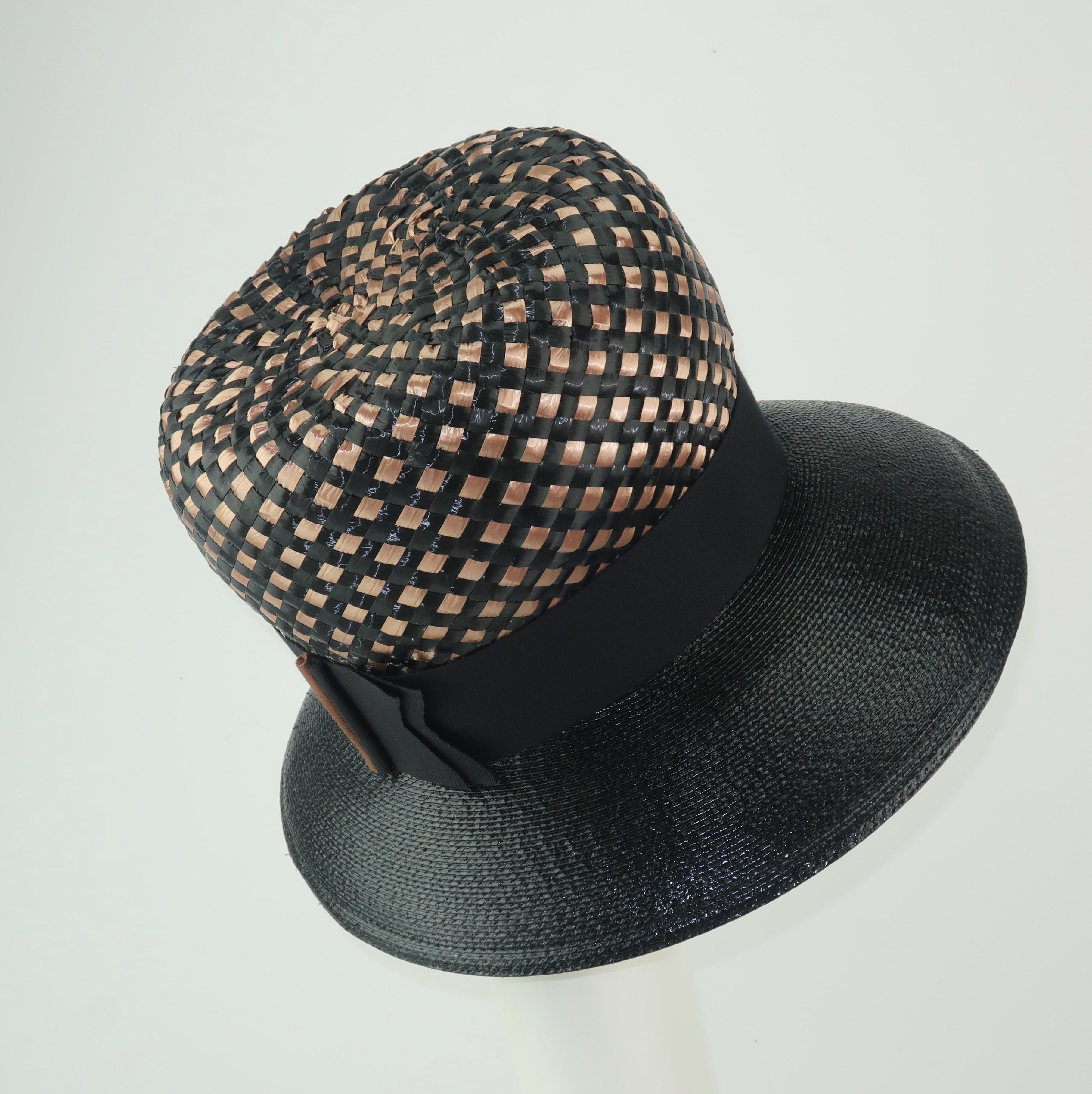 C.1960 Gwenn Pennington Beige & Black Straw Hat In Good Condition In Atlanta, GA