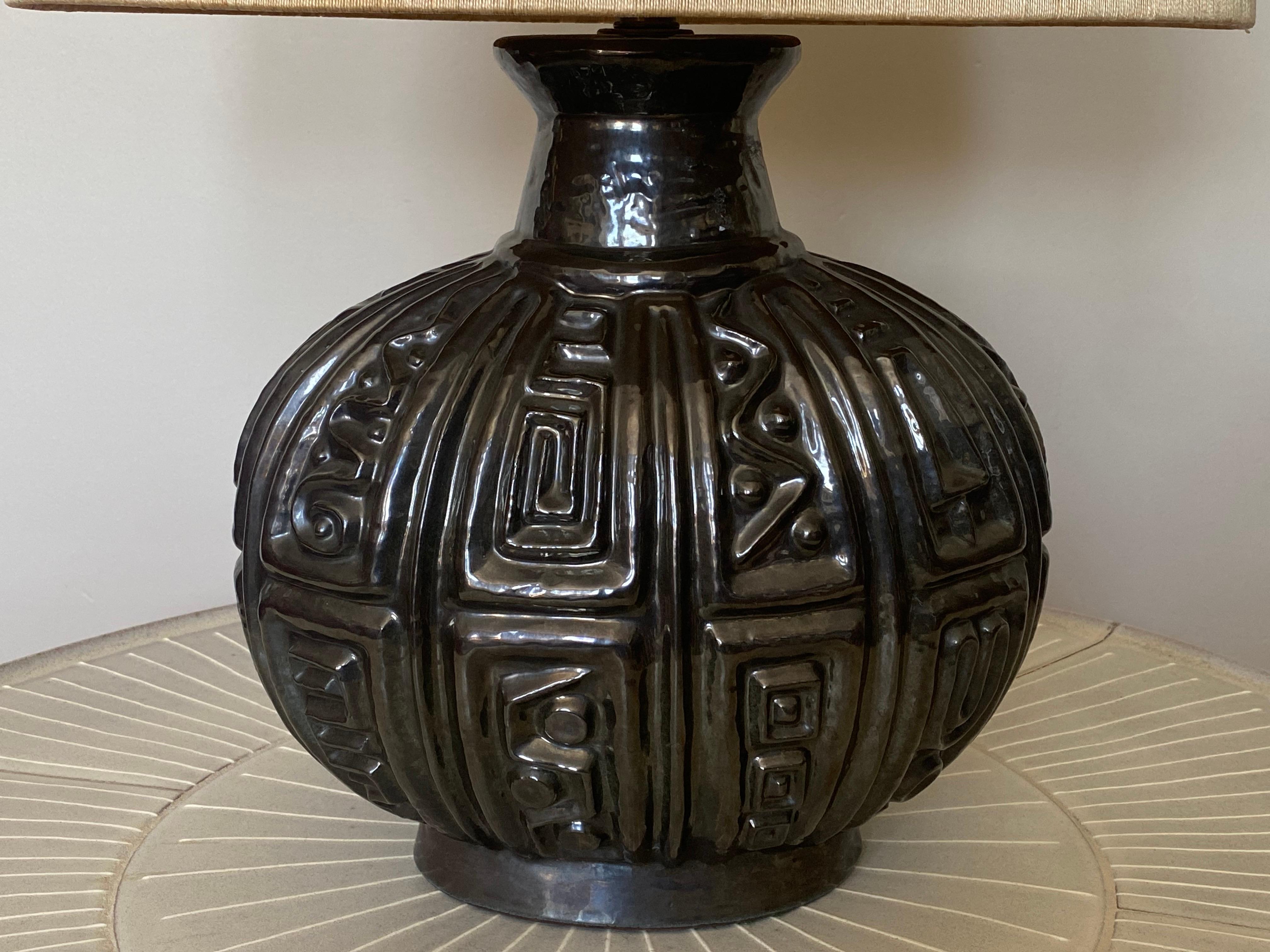 c1960 Lee Rosen for Design Technics Ovoid Brutalist Pottery Ceramic Lamp For Sale 3