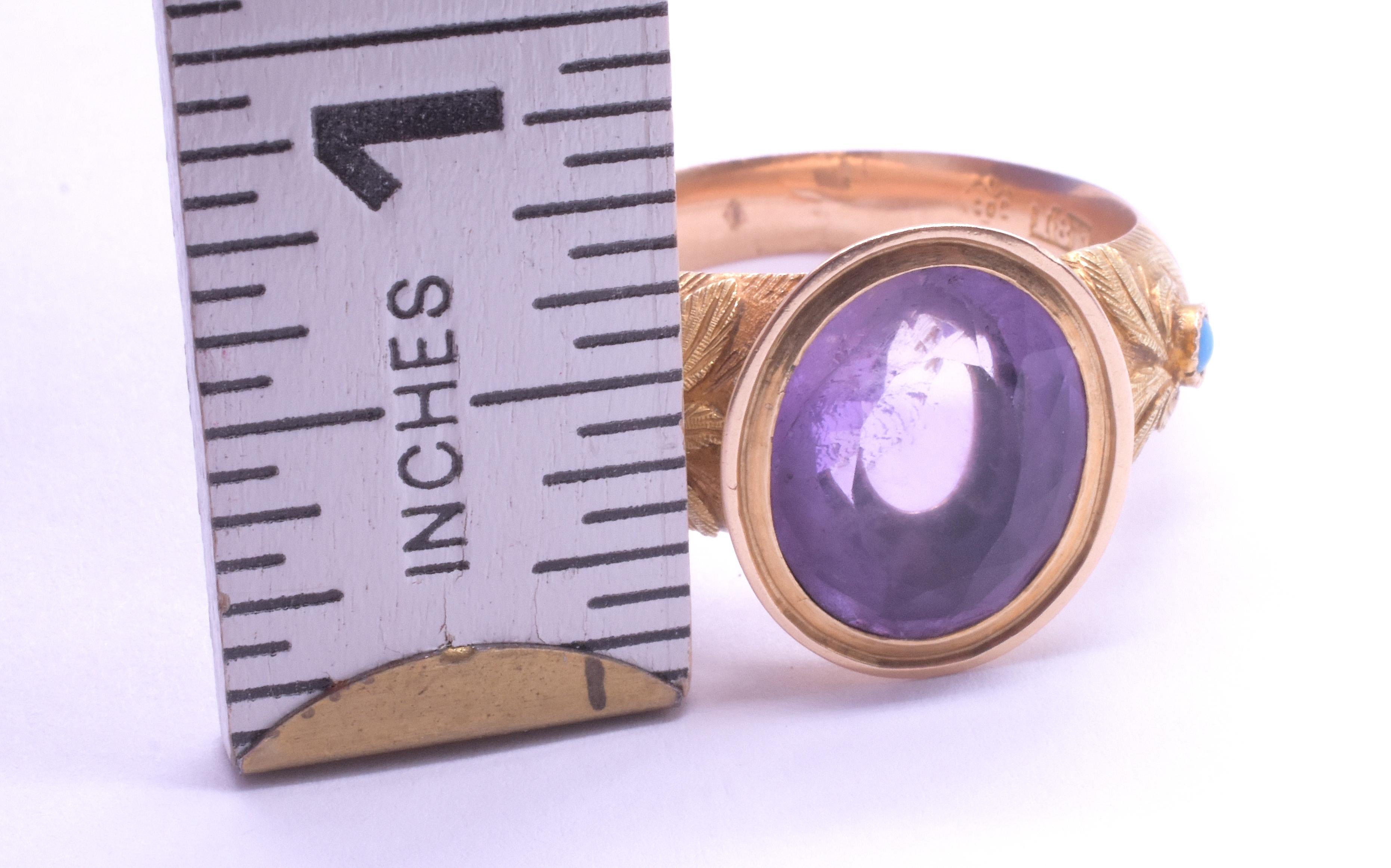 C1960 Signet Ring with Amethyst Stone and Floral Carved Shoulders For Sale 4