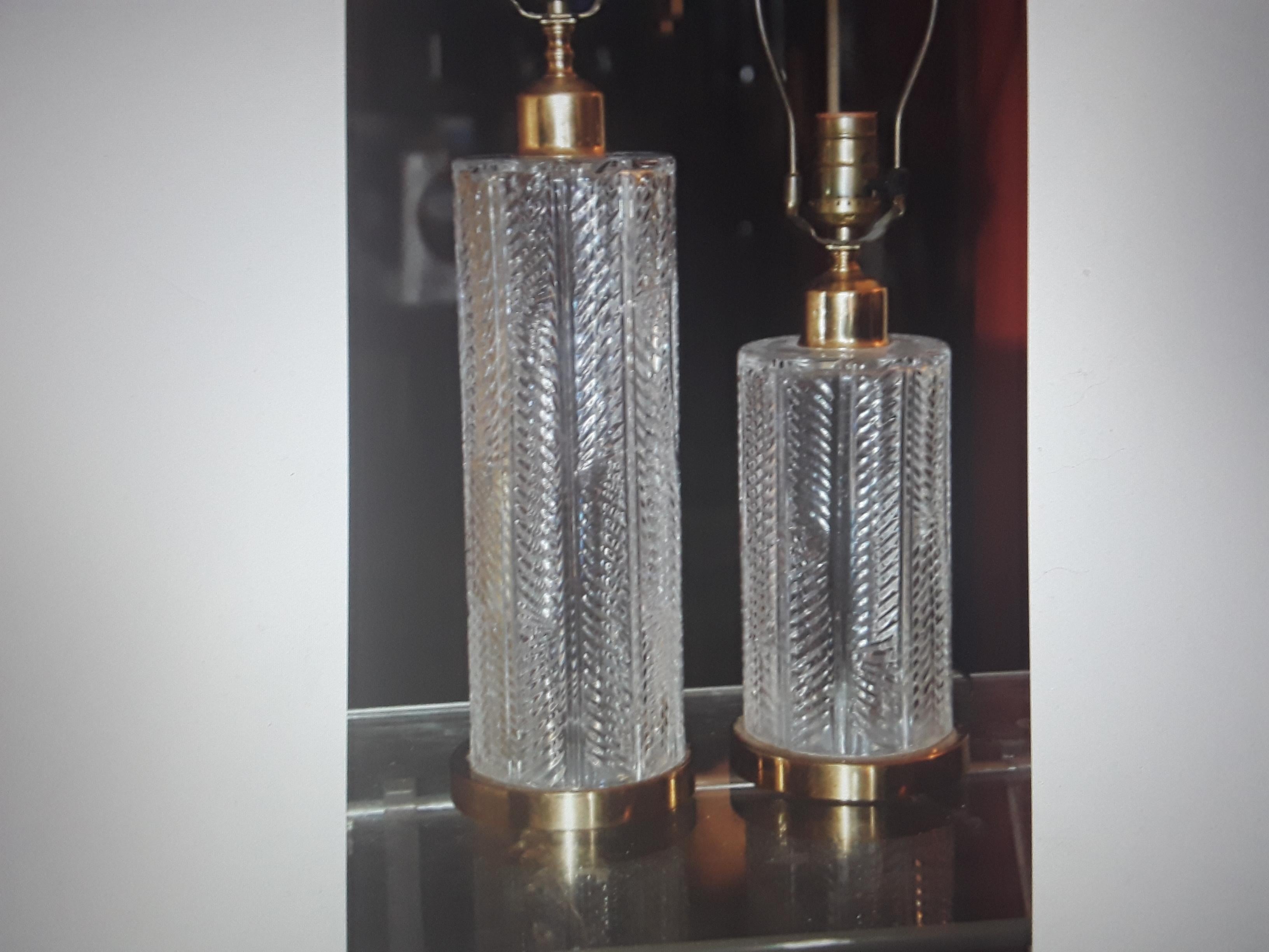 c1960s Mid Century Modern Waterford Crystal Herringbone Patern Lampes de table Set 2 Bon état - En vente à Opa Locka, FL
