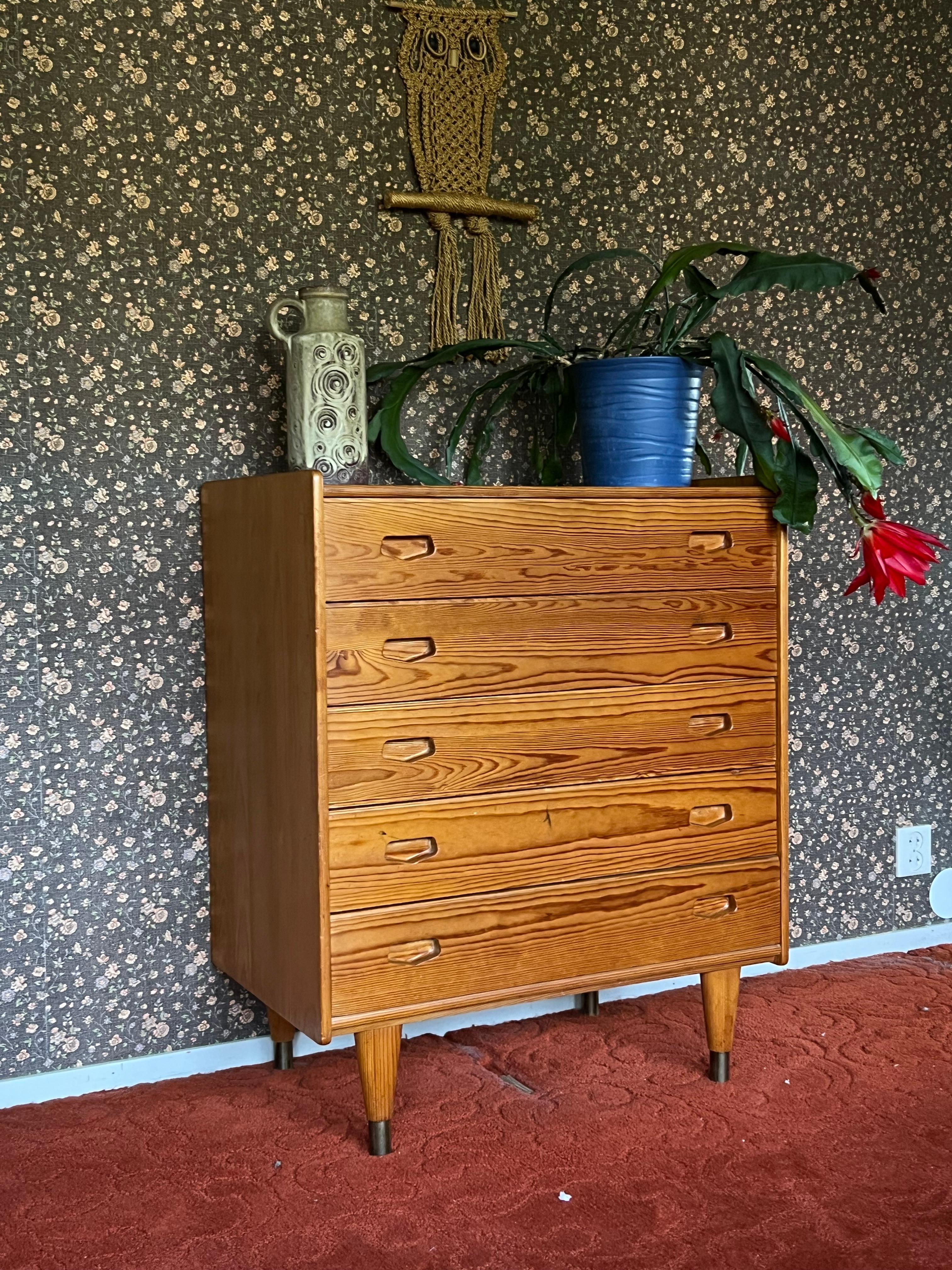 c.1960s Cómoda de pino Nature, Diseño escandinavo / danés / nórdico Danés en venta