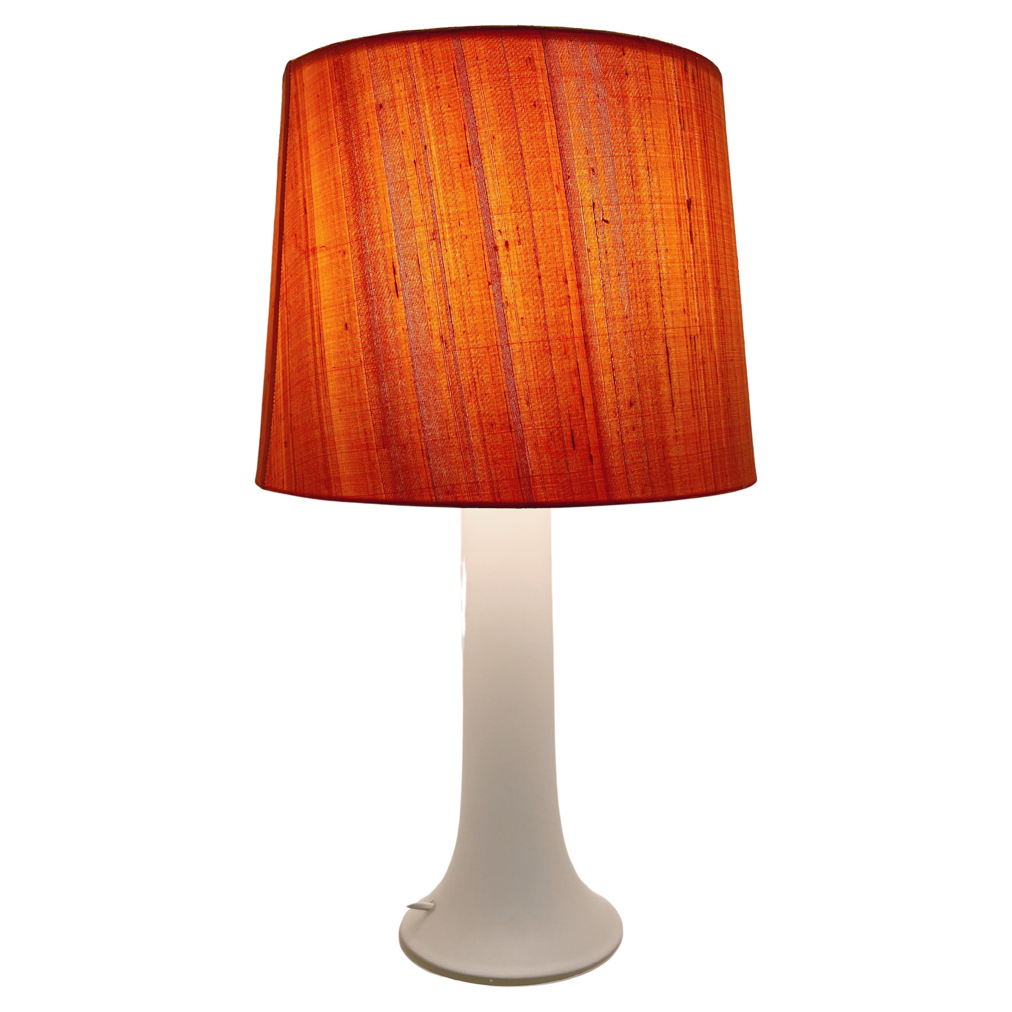 Lampada da tavolo di design svedese degli anni '60 circa, Uno & Östen Kristiansson per LUXUS