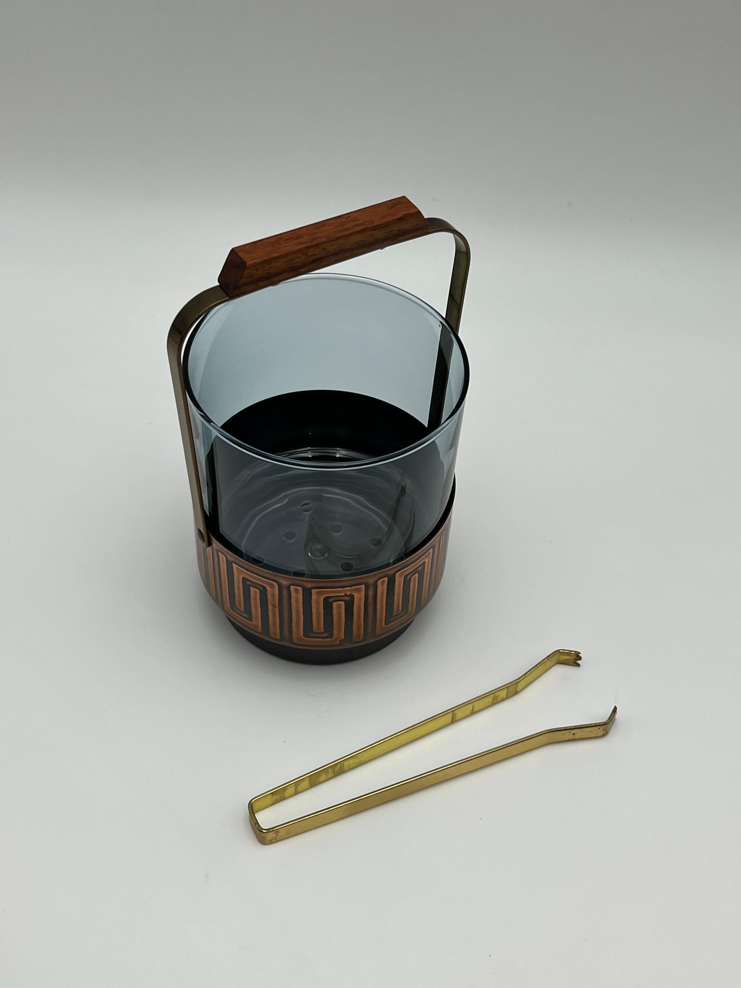 c.1960s Teak & Kupfer Eiswürfelbehälter, Rauchglas, skandinavisches Design (Skandinavische Moderne) im Angebot