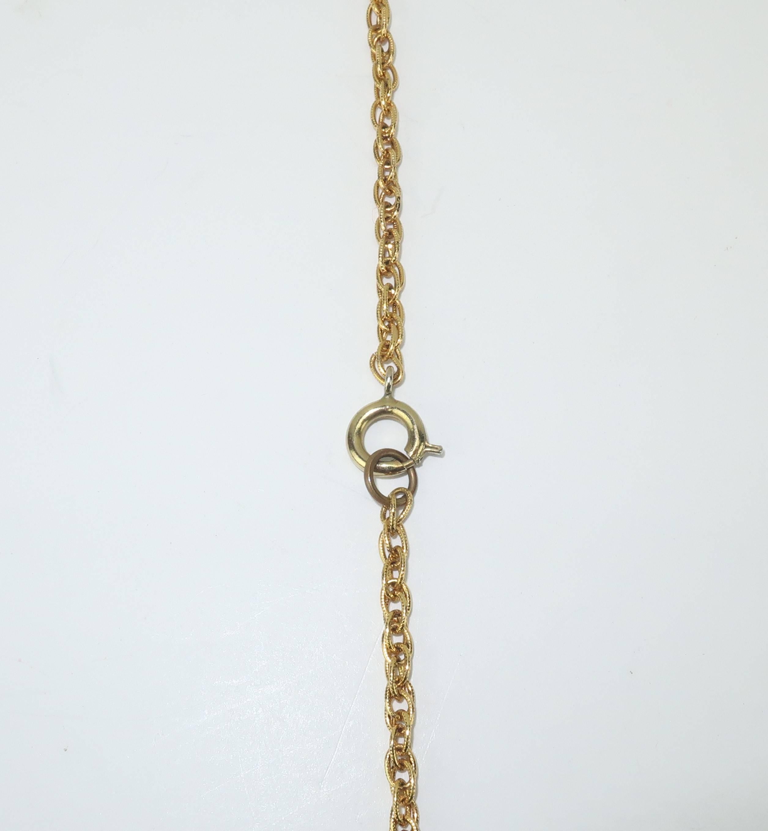 Women's C.1970 Mr. We Articulated Man Pendant Necklace