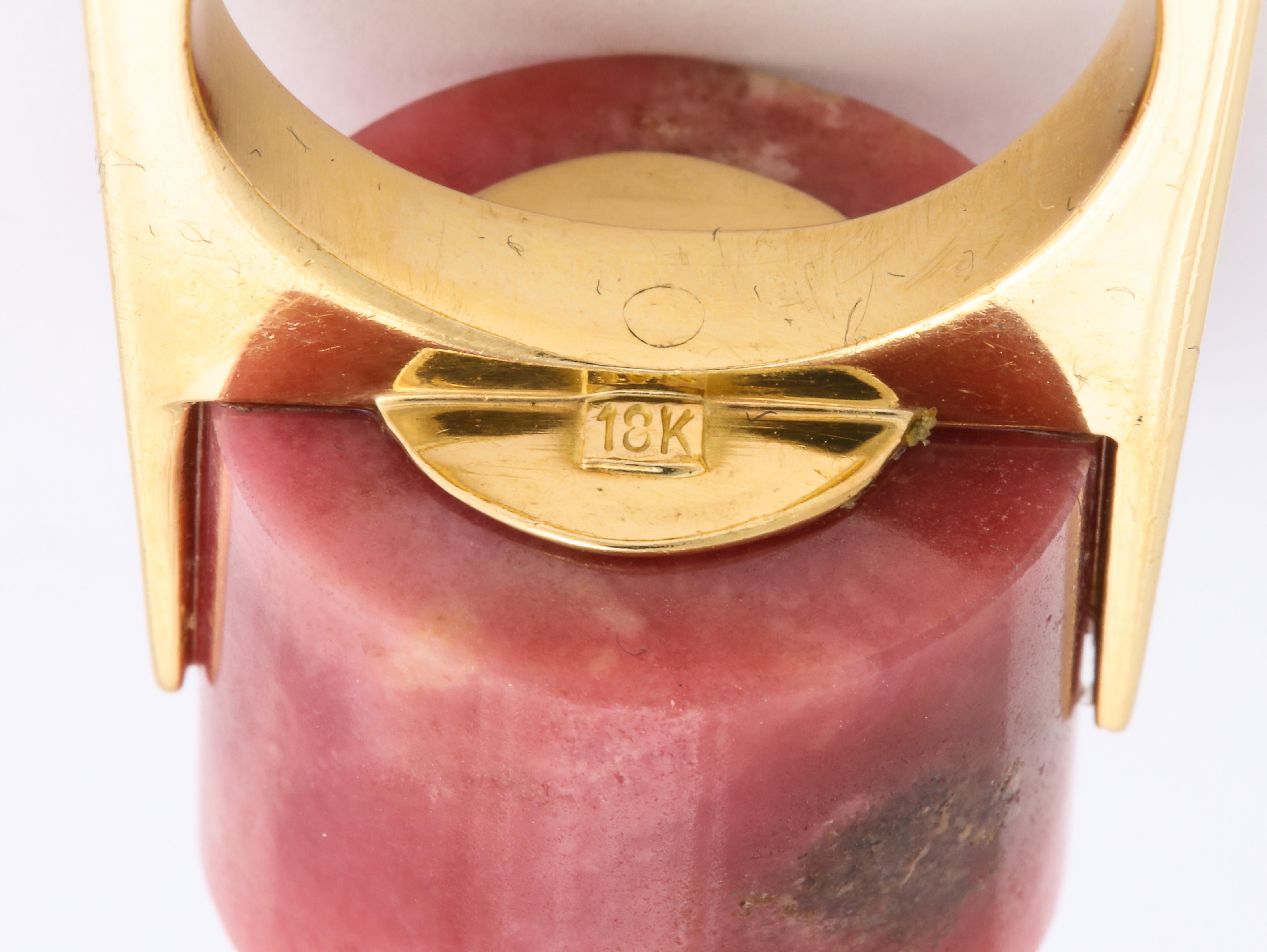 Rhodonite and Diamond 18 Karat Gold Postmodern Ring, circa 1970 In Good Condition In New York, NY