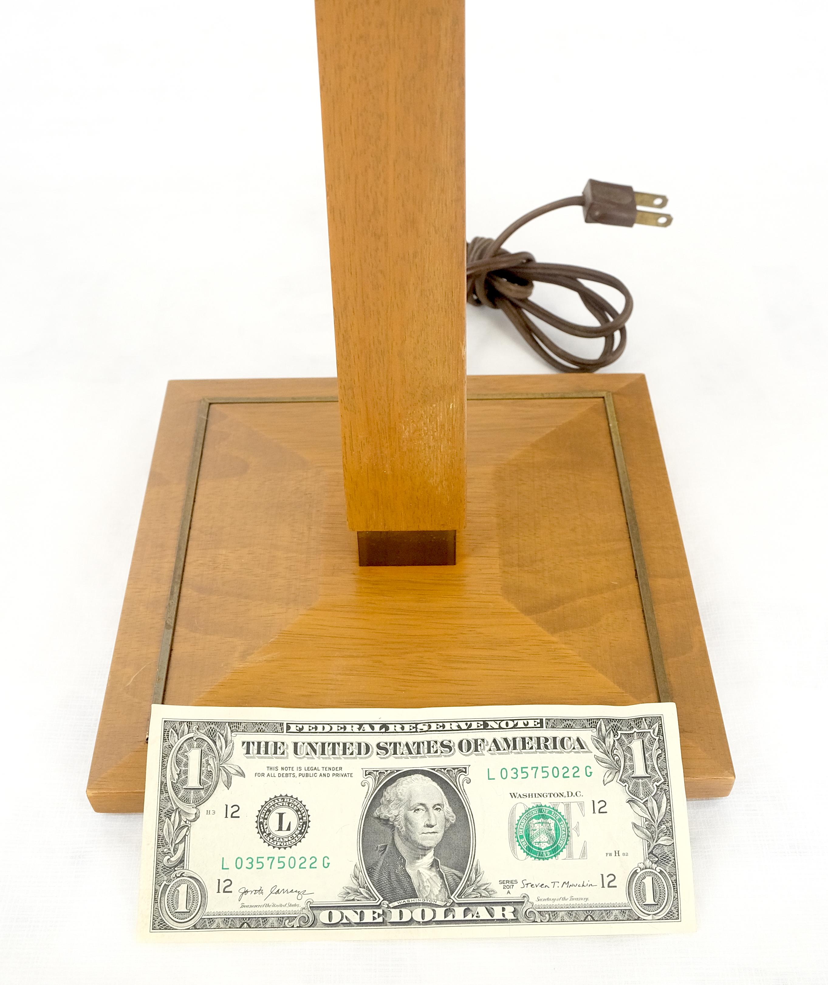 c1970s Solid Walnut Brass Inlay Obelisk Style Shape Square Base Table Lamp MINT! For Sale 1