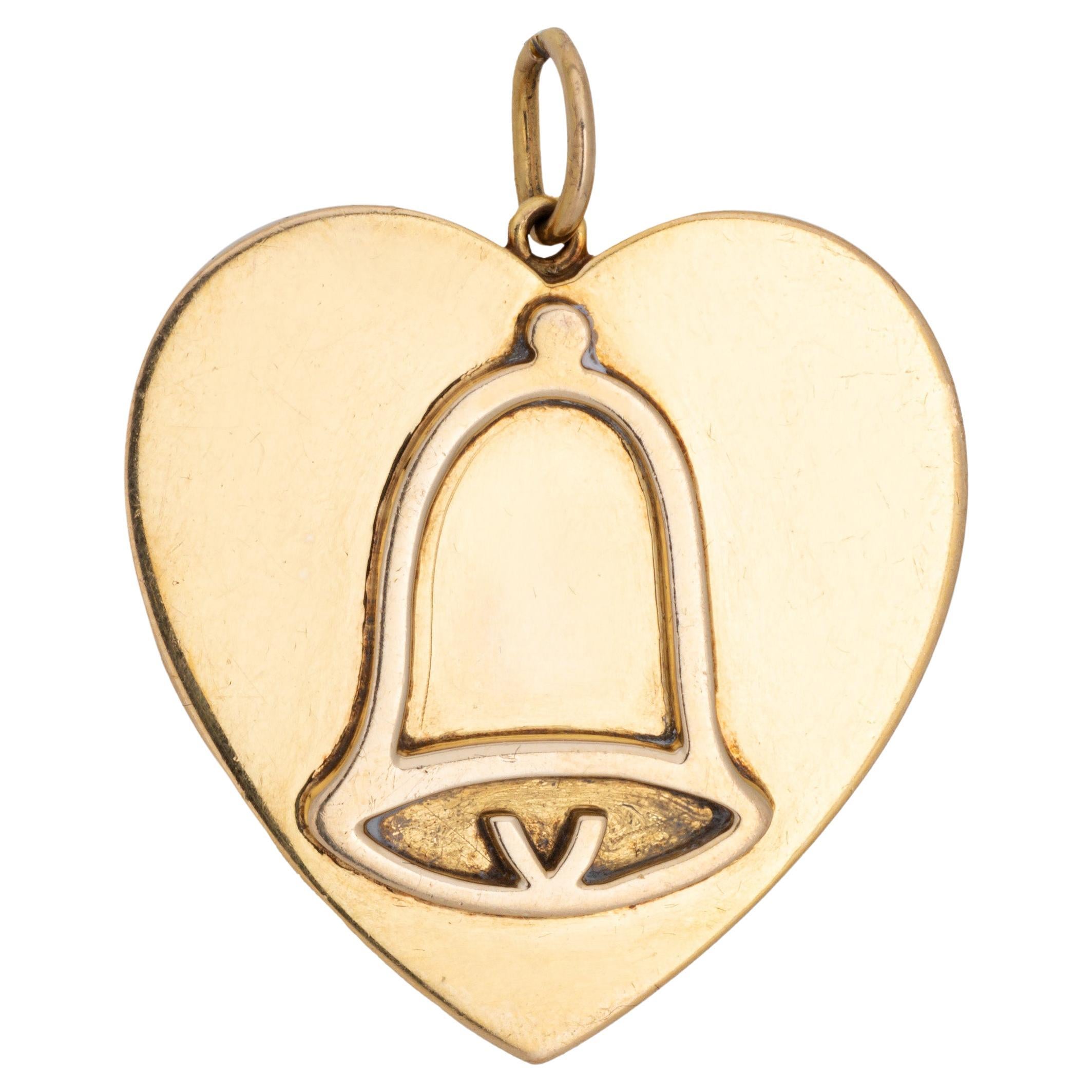 c1976 Vintage Heart Wedding Bell Pendant Large Charm 9k Gold UK Hallmarks   For Sale