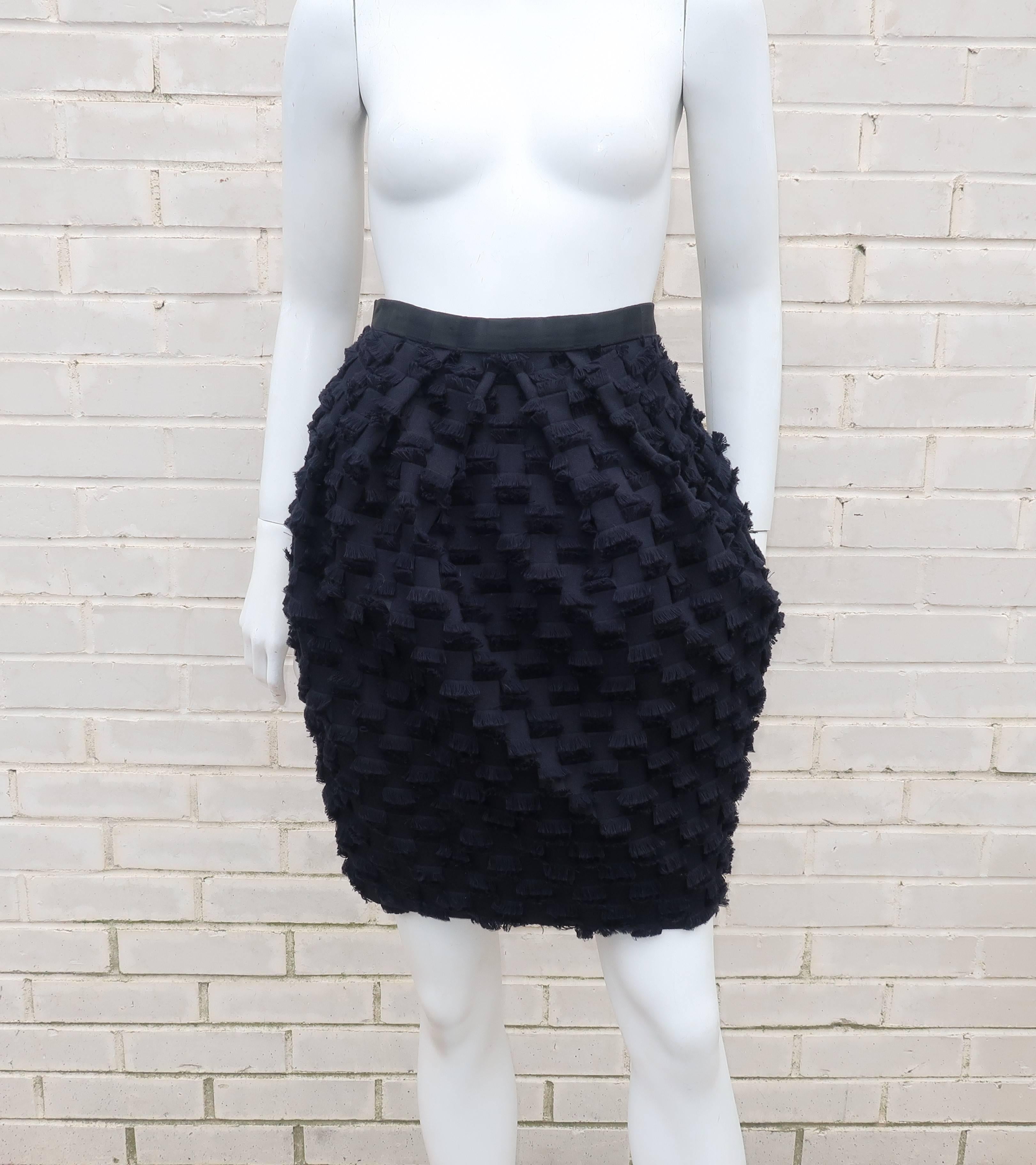 C.1990 Saks Fifth Avenue Black Fringe Bubble Skirt In Excellent Condition In Atlanta, GA