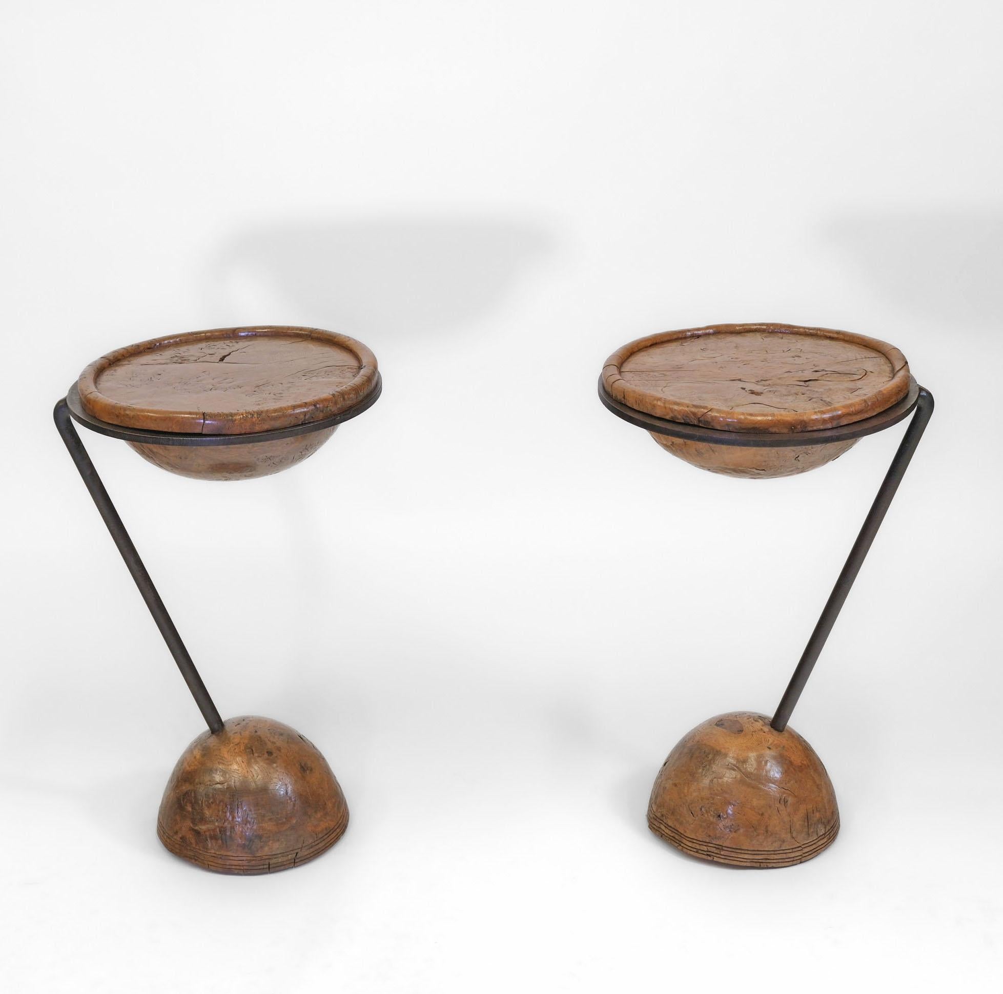 C.1990 Superba coppia di tavolini in Oak e acciaio dello scultore Philip Hearsey in vendita 1