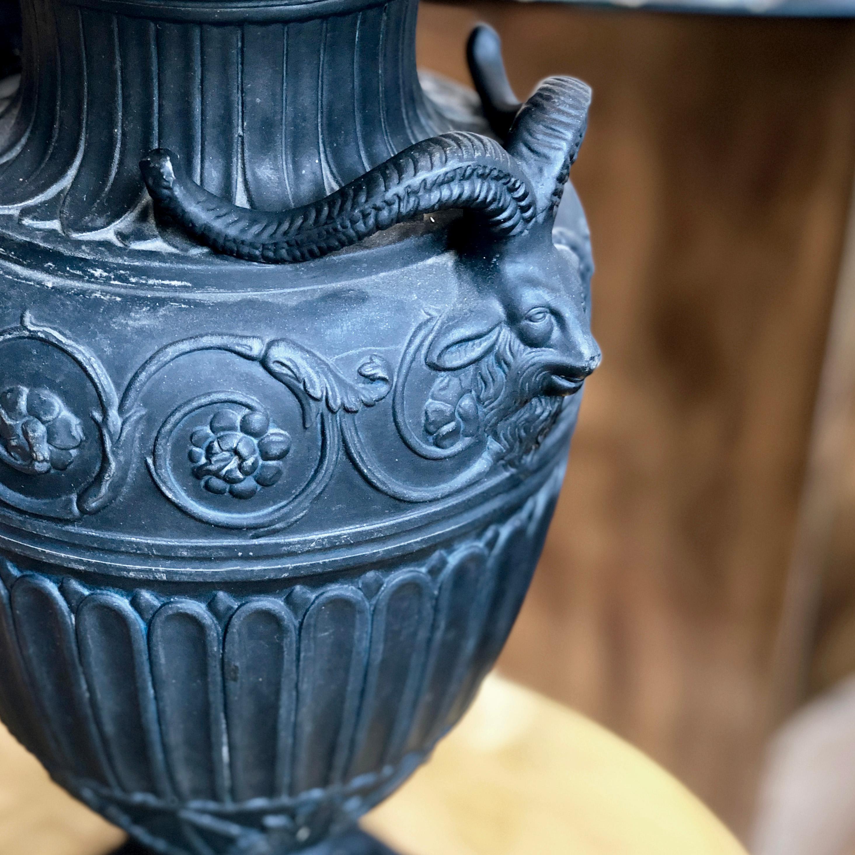 19th Century Basalt Style Amphora Table Lamp For Sale 1