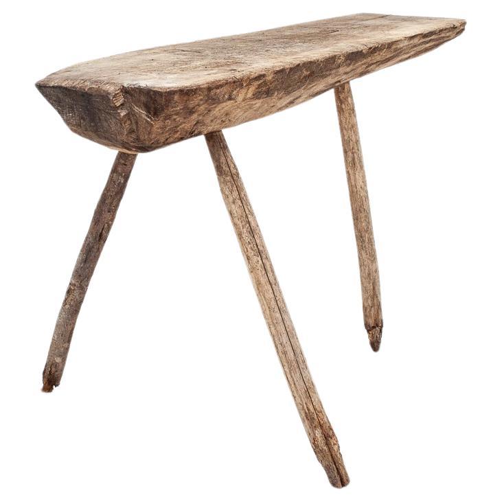 Rustikaler Eichenholztisch/Konsole auf drei Beinen aus dem 19. Jahrhundert, England.