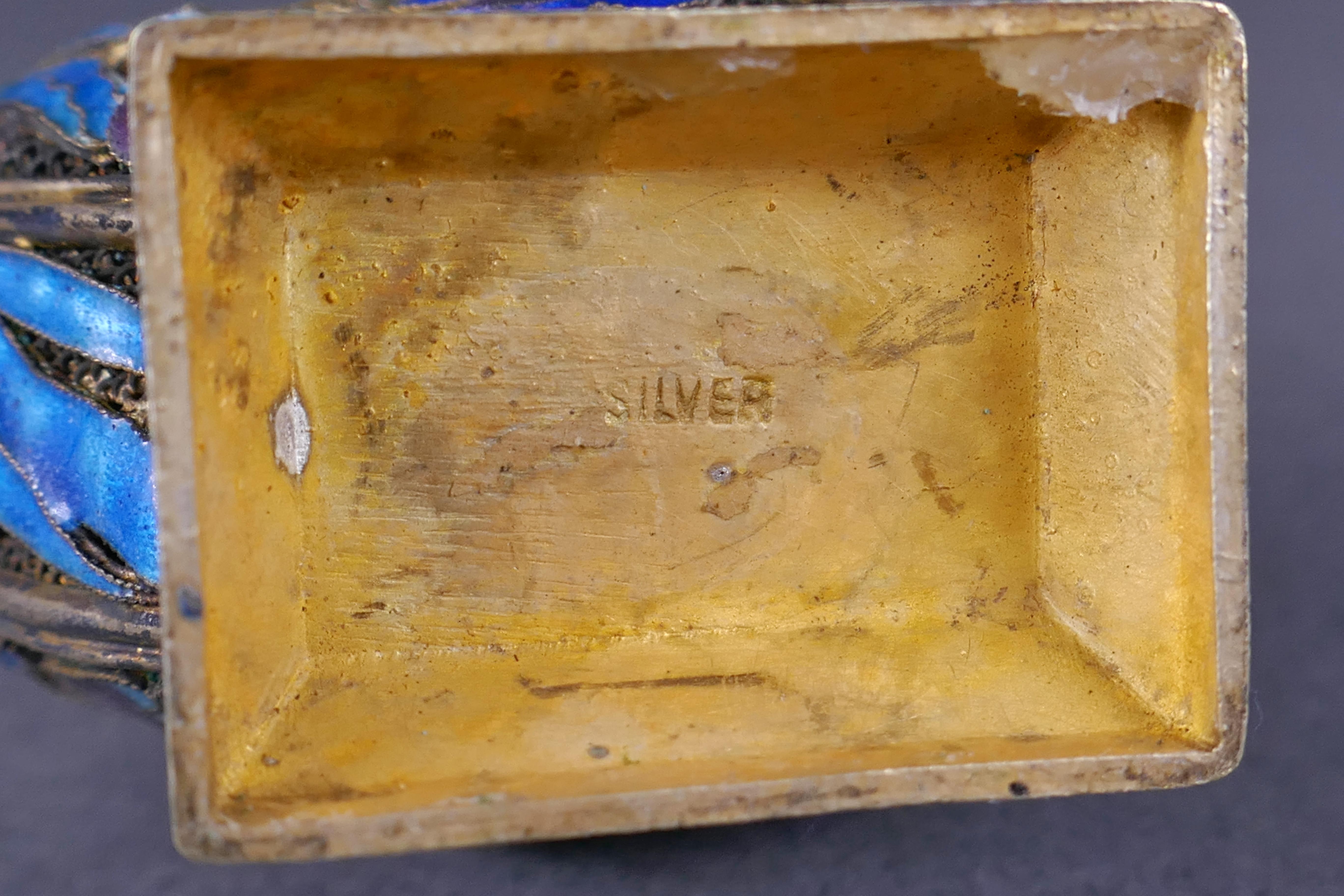 Snuff cinese del 19° secolo in argento smaltato a forma di uccello della fenice, bottiglia di profumo per studiosi in vendita 8