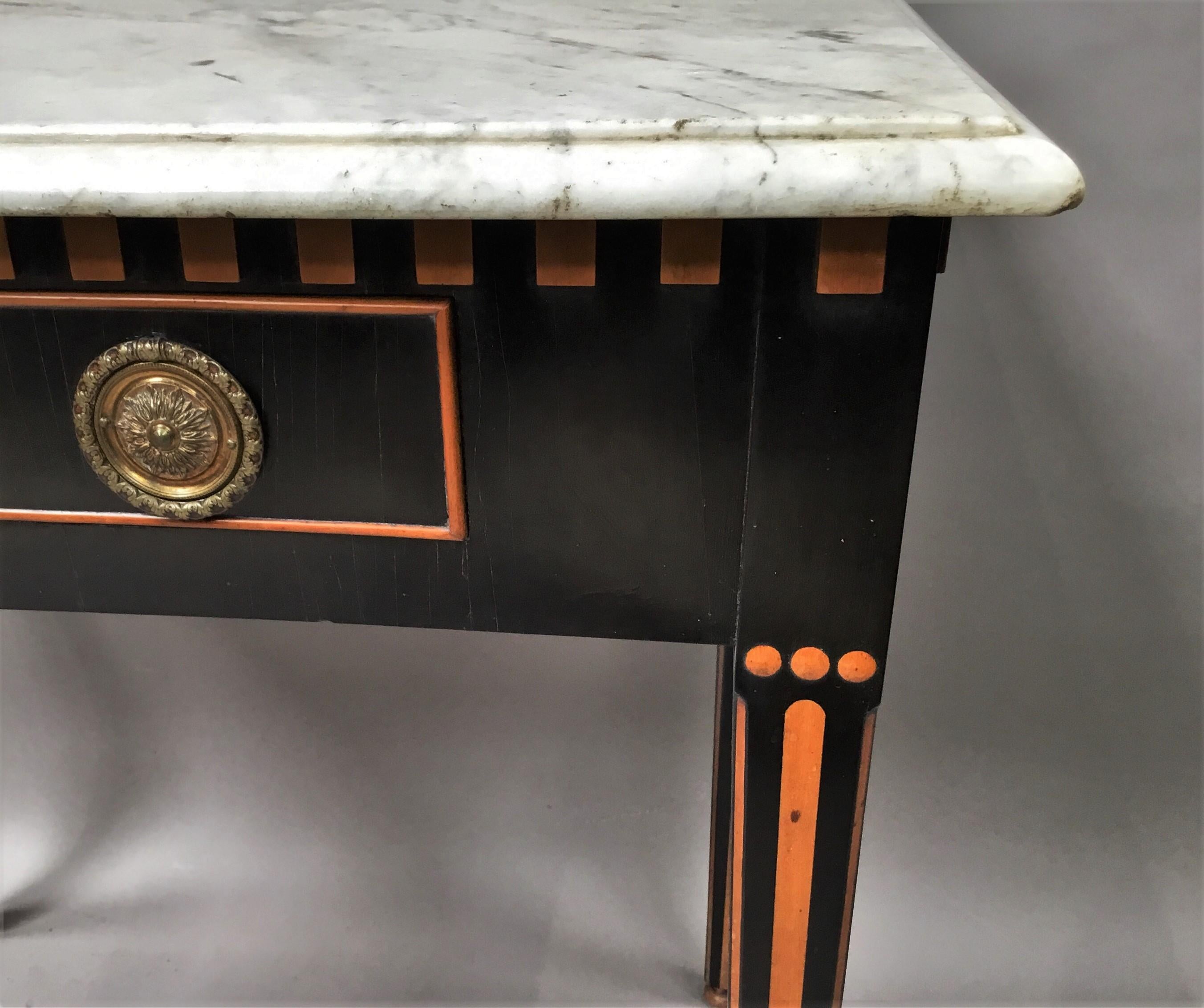 19th Century Dutch Ebony and Satinwood Side Table For Sale 3