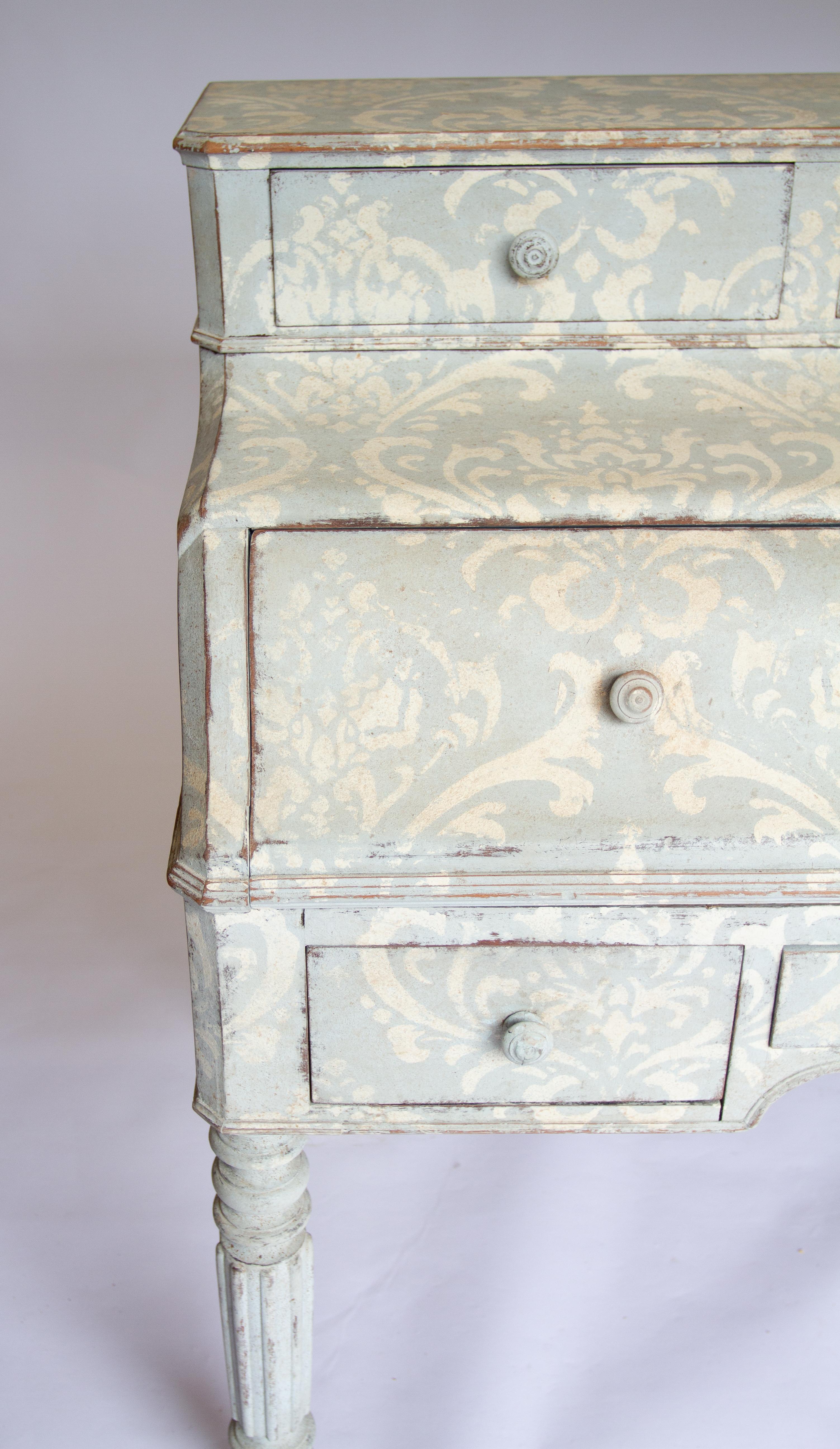 Escritorio cilíndrico europeo pintado del siglo XIX Barroco en venta