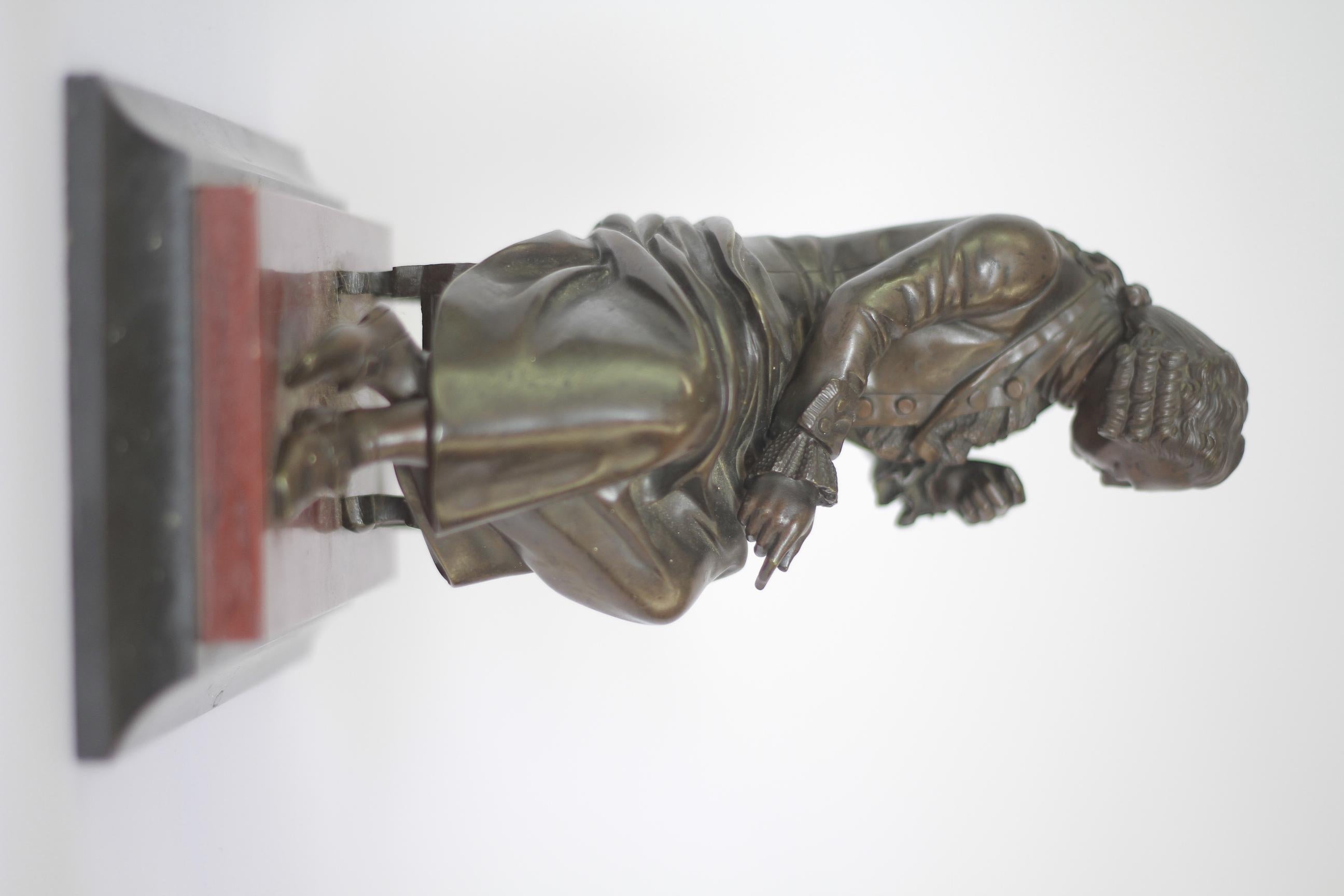 Francese Figura di bronzo francese del 19° secolo di un gentiluomo in vendita