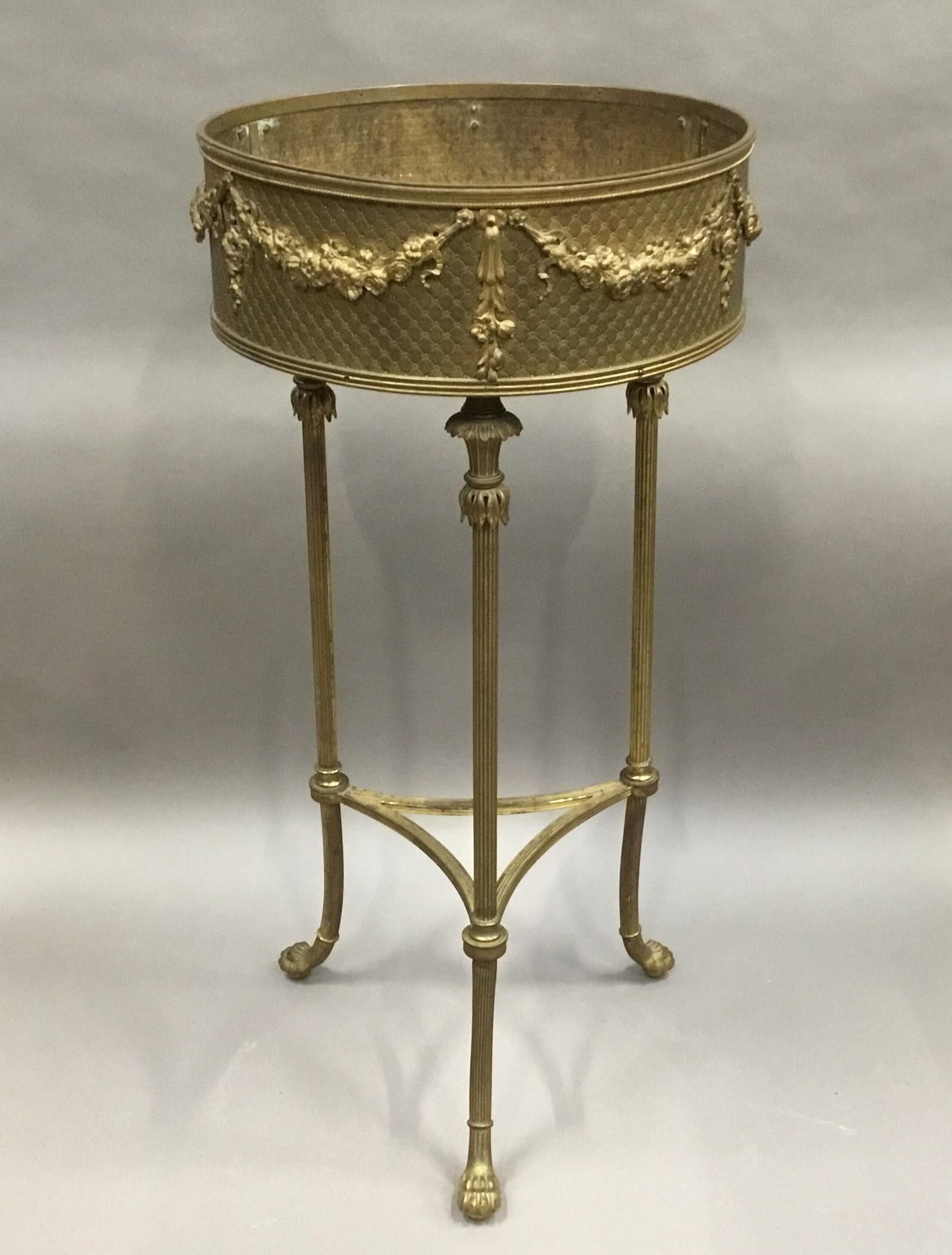 19th Century French Gilt Brass Jardinière In Good Condition In Moreton-in-Marsh, Gloucestershire