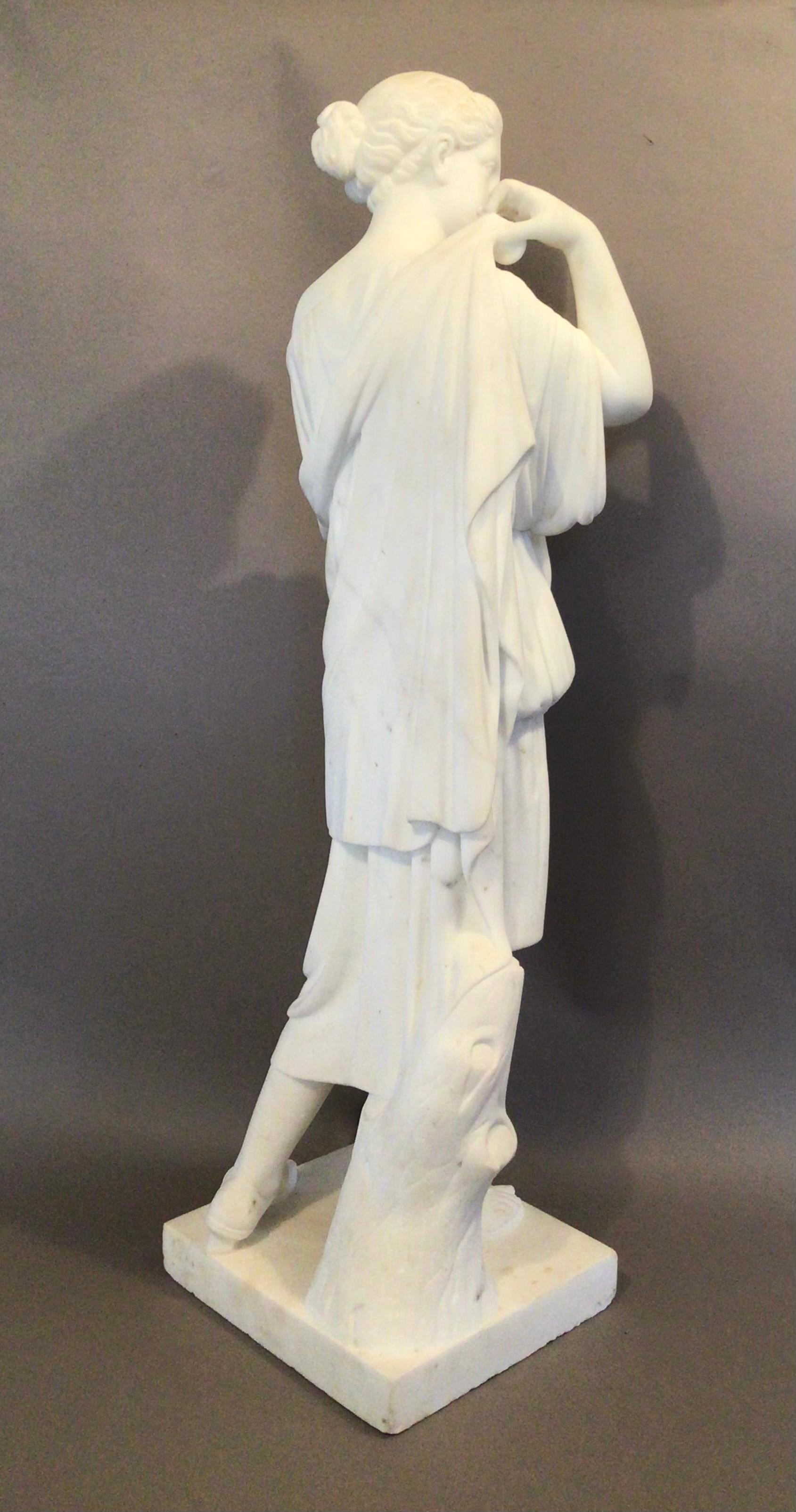 C19th Grand Tour Marble Statue of Diane In Excellent Condition For Sale In Shipston-On-Stour, GB