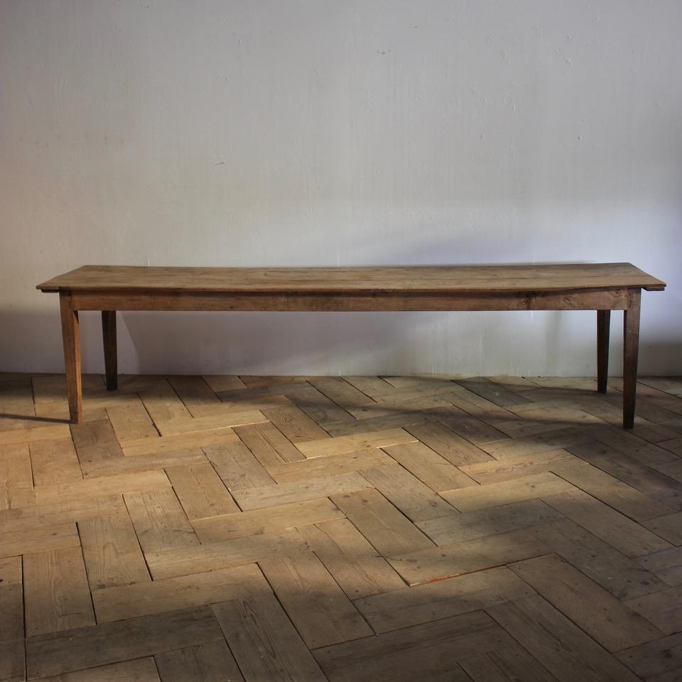 19th Century Harvest Table from the South of France 4