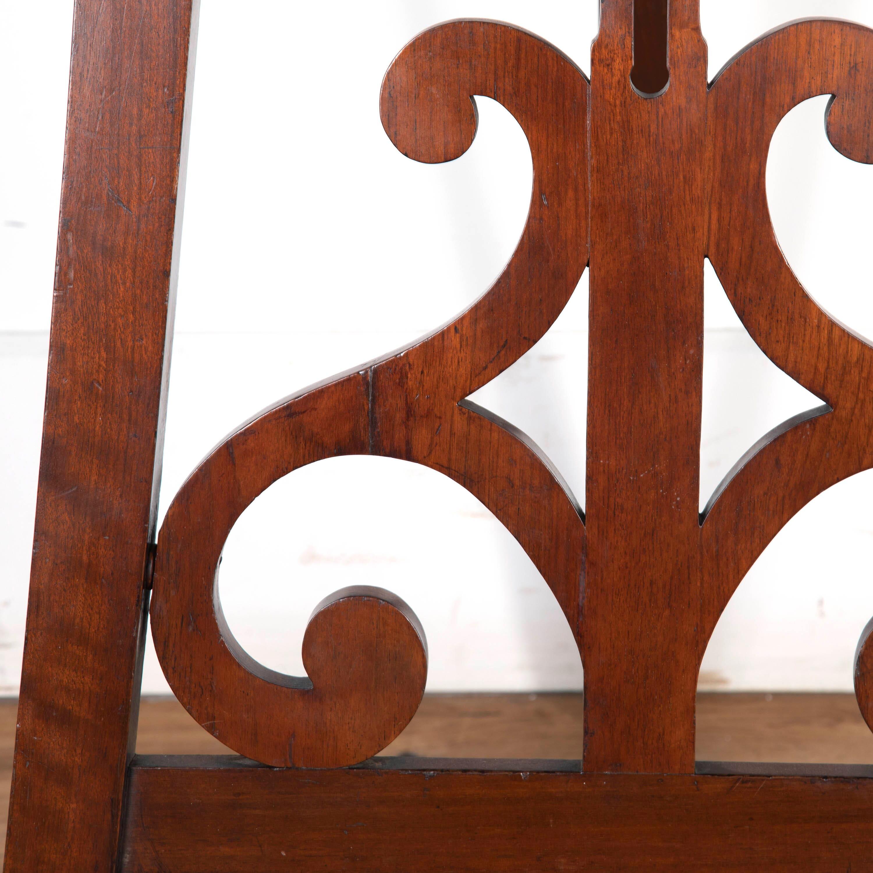 Carved Early C19th Mahogany shapely Easel For Sale