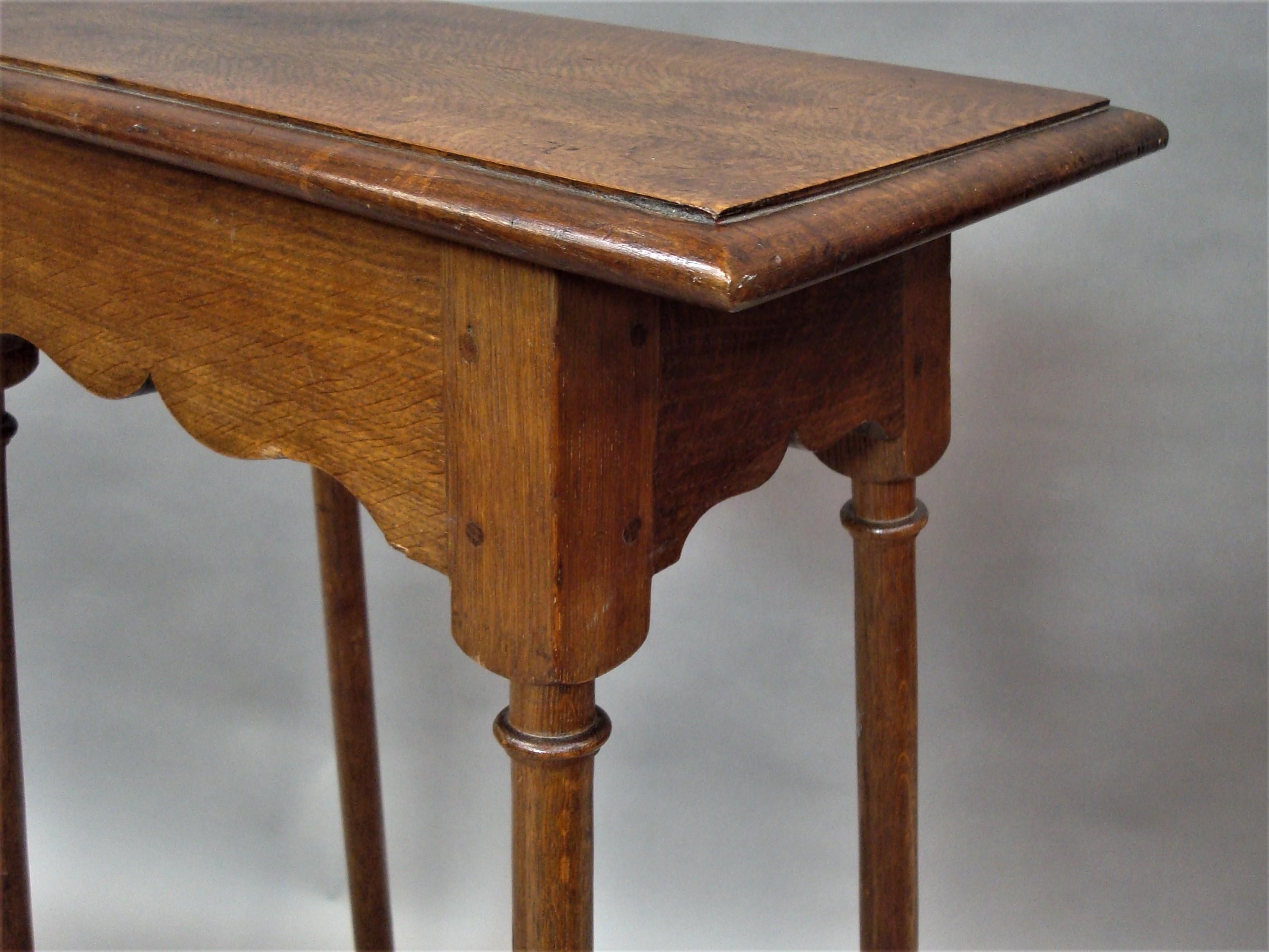 19th Century Pair of Oak Tables/Stands In Good Condition For Sale In Moreton-in-Marsh, Gloucestershire