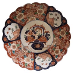 C19th Scallop Shaped Imari Charger