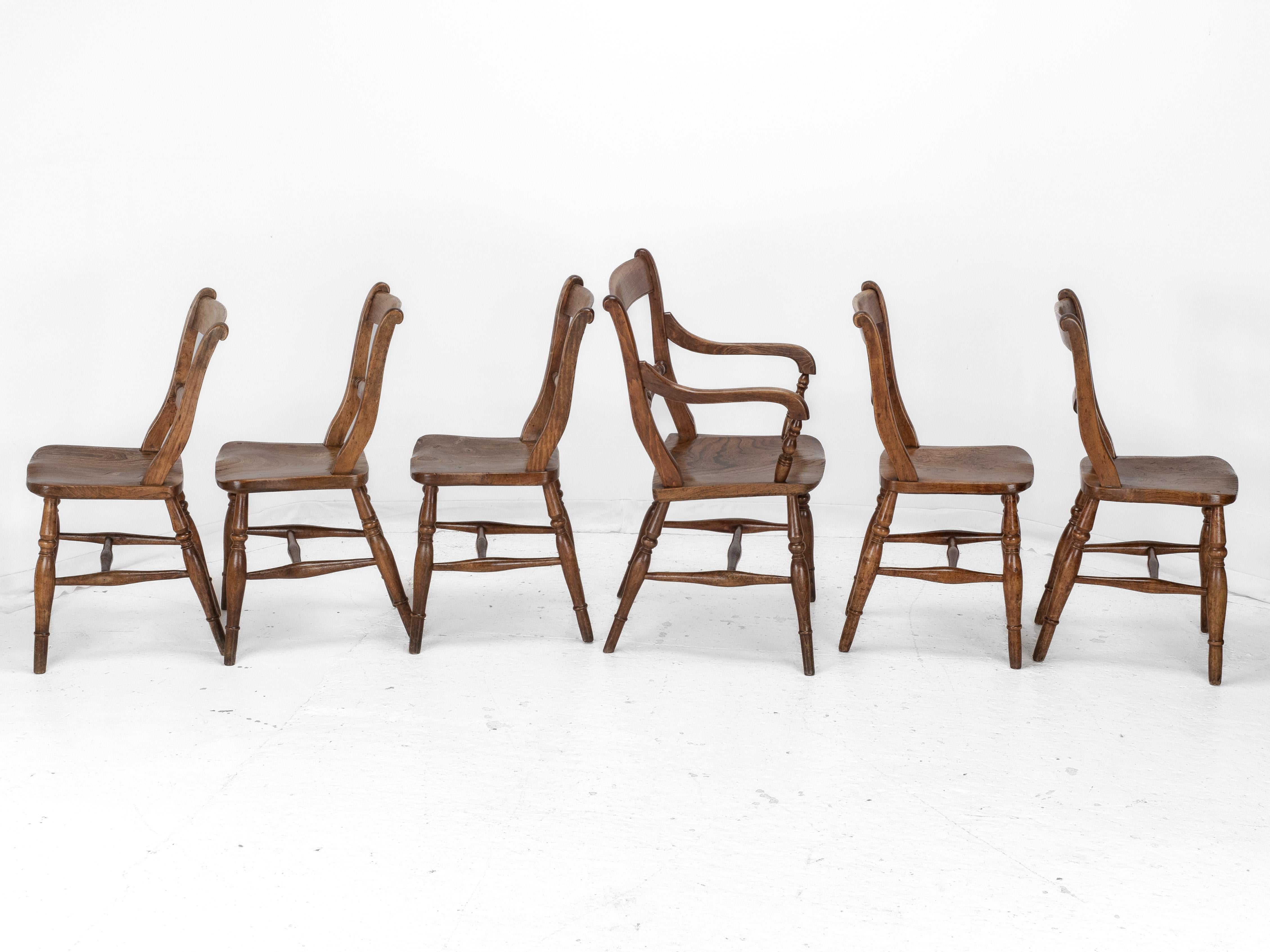 Country C.19th Set of 6 Elm Ash Beech Windsor Farmhouse Kitchen Dining Chairs and Carver For Sale