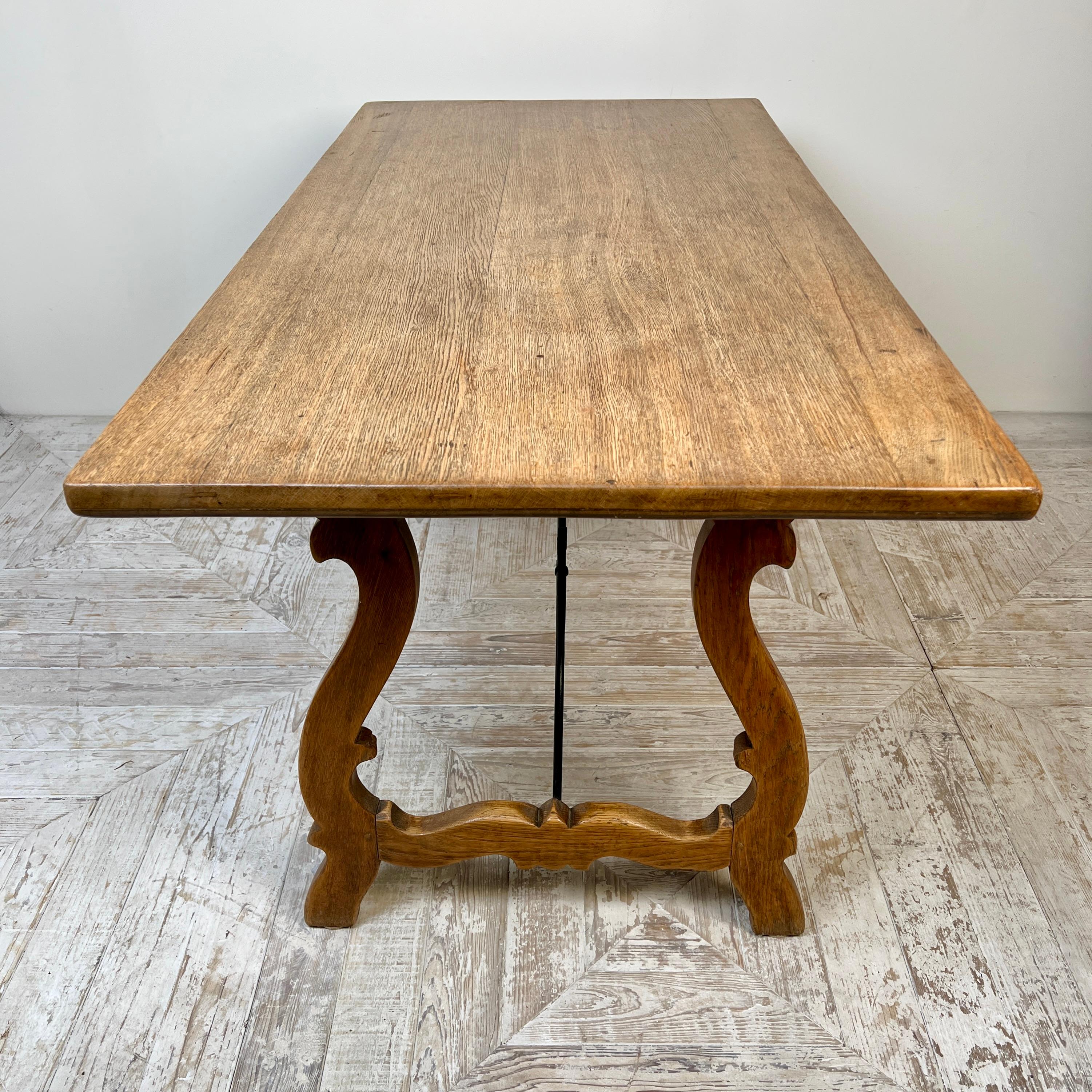 C19th Spanisch Eiche & Schmiedeeisen Tisch - Küche, Essen, oder Zentrum Tisch (19. Jahrhundert) im Angebot