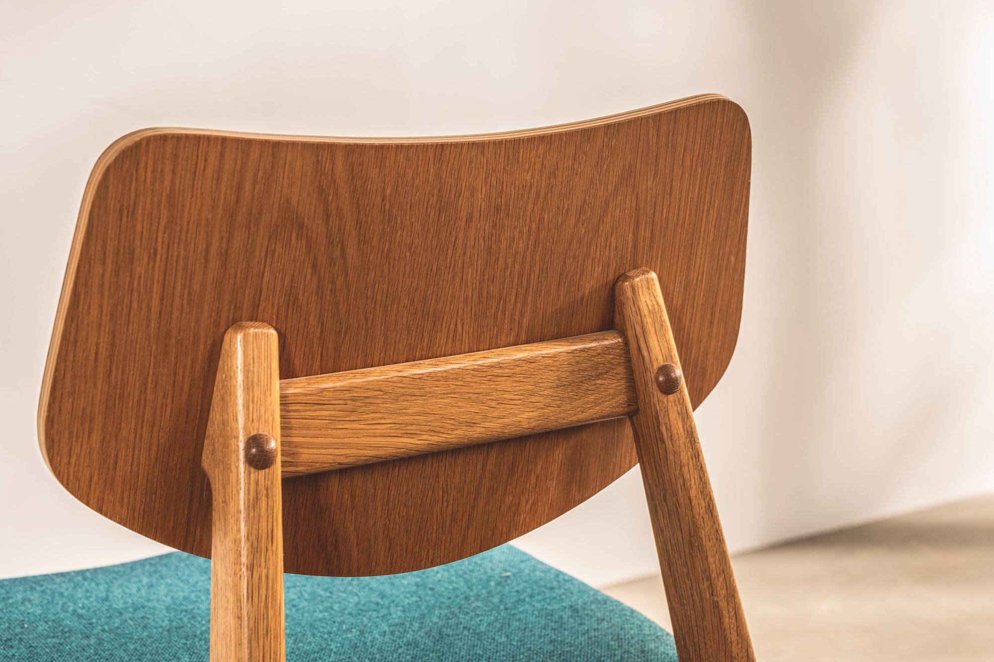 Jens Risom C275 Side Chair in Oak  For Sale 1