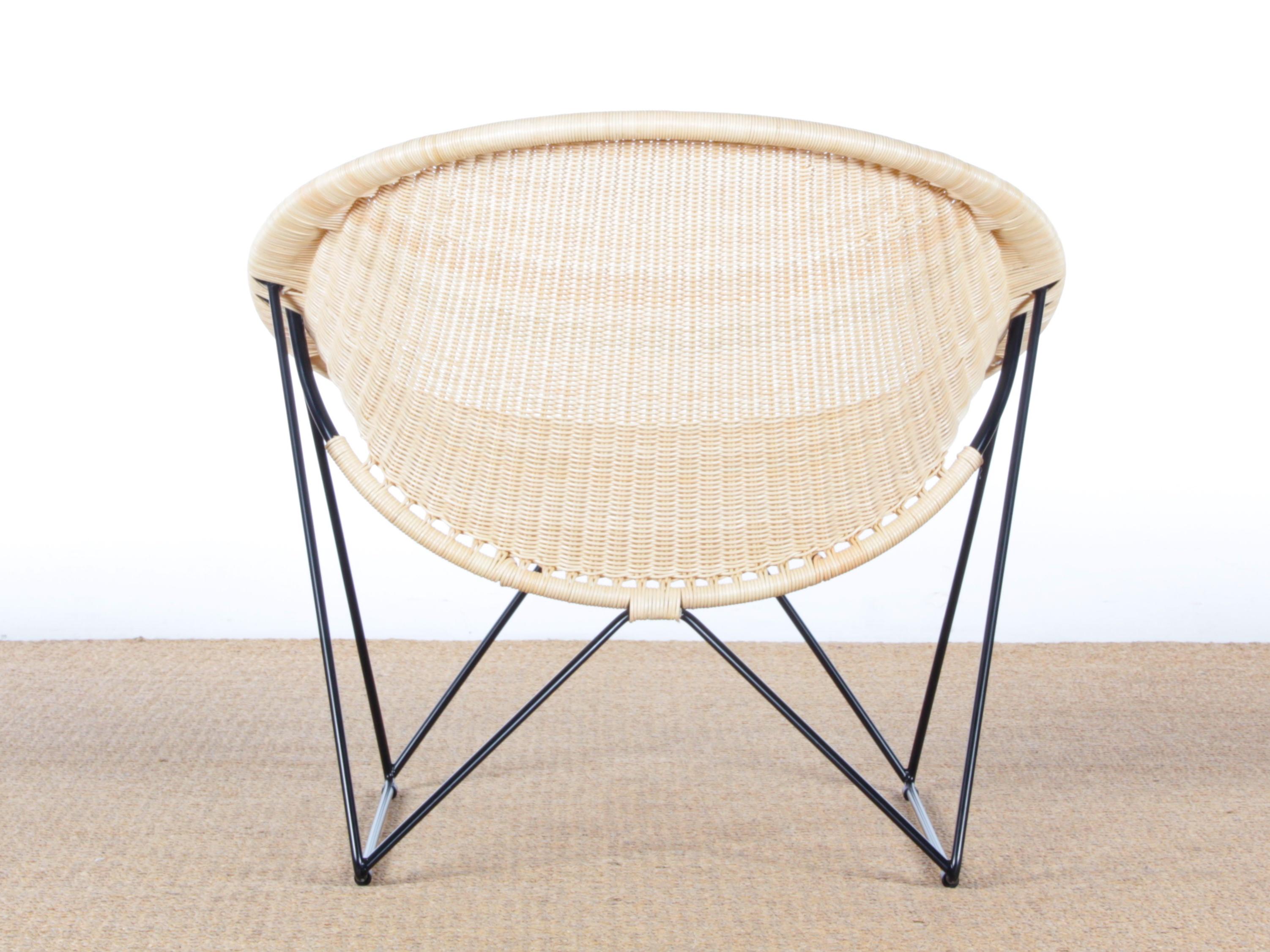 C317 Lounge Chair by Yuzuru Yamakawa, New Éditon 2