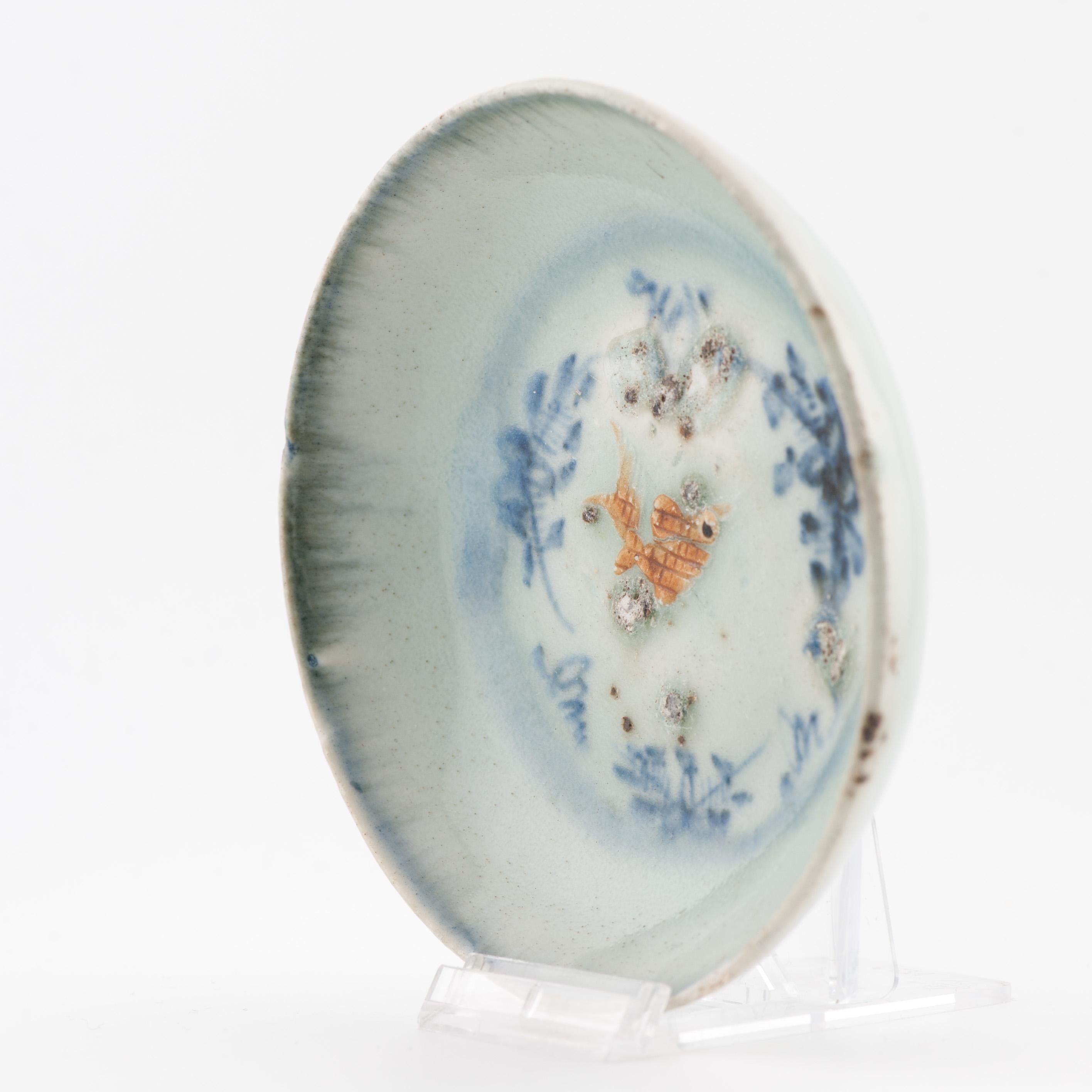 Ca 1500 Antique raised moulded Goldfish dishes Chinese Porcelain China For Sale 2
