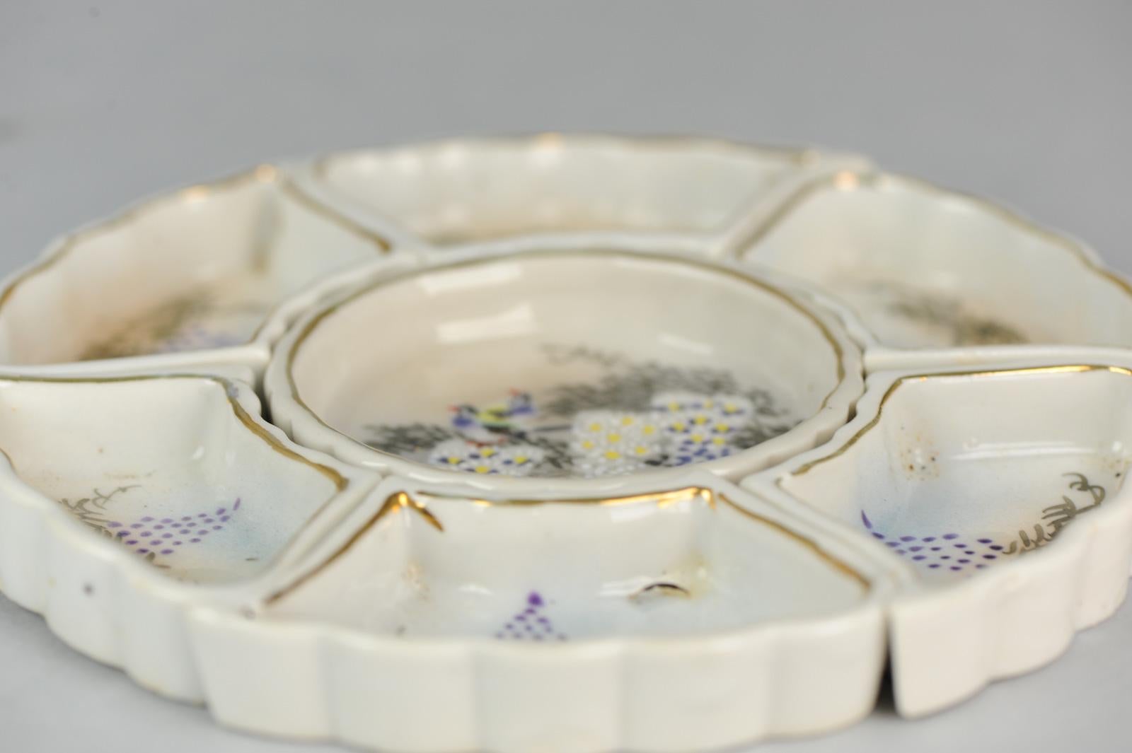 Japanese Porcelain Sweet Meat Set and Box, circa 1900 For Sale 7