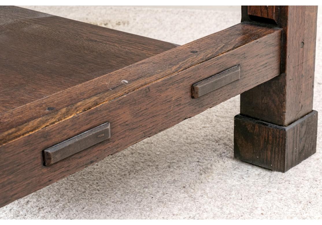 Vers 1910, Limberts Dutch Arts Crafts Furniture Co. 1910, Limberts Dutch Arts & Crafts Furniture Co. Bureau d'écriture en vente 3