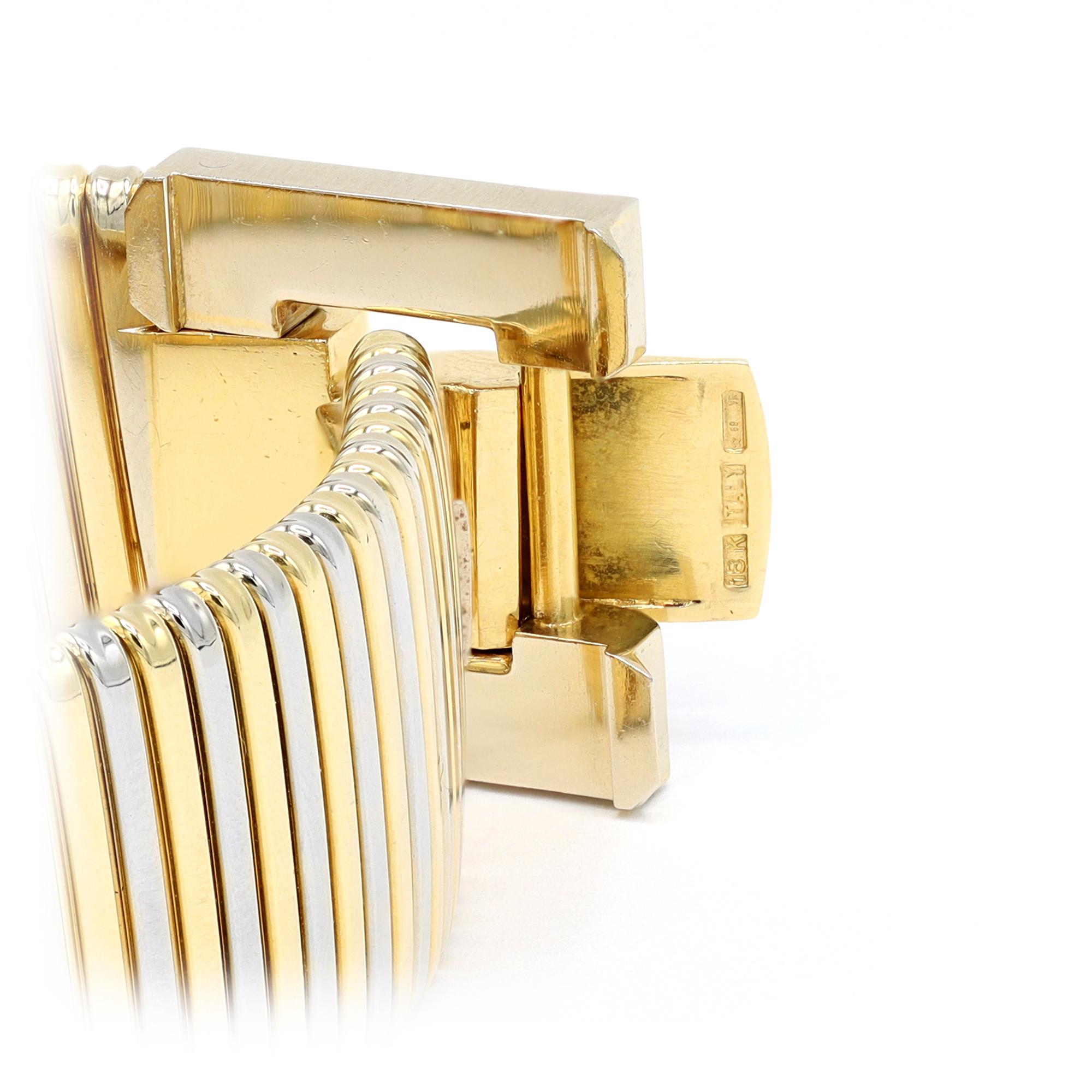 Contemporary Ca 1980 Italian Tubogas Buckle Bracelet in Two-Tone 18 Karat Gold