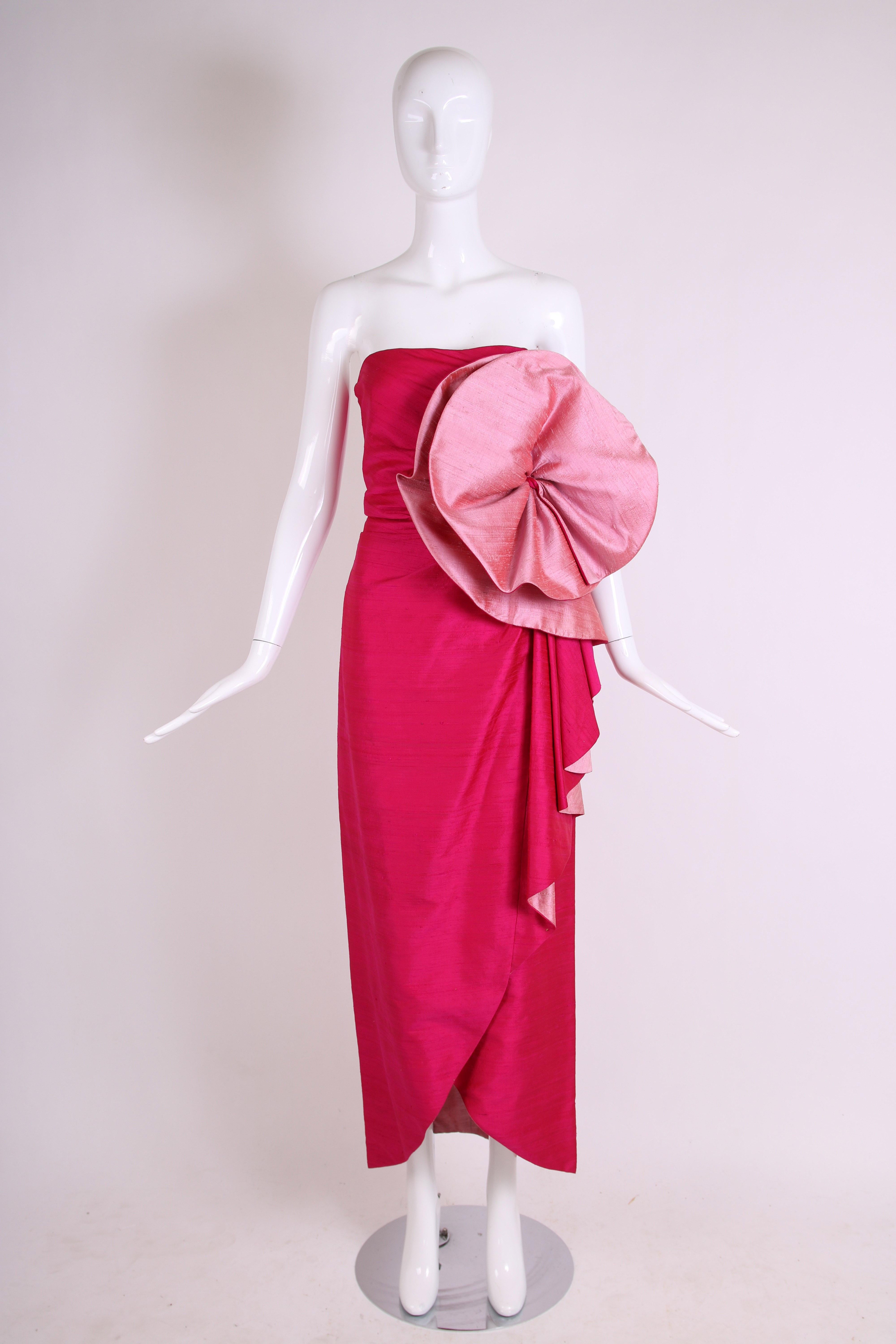 Ca. 1980 Roberto Capucci Strapless Fuchsia Silk Shantung Evening Gown w/Shawl In Good Condition For Sale In Studio City, CA