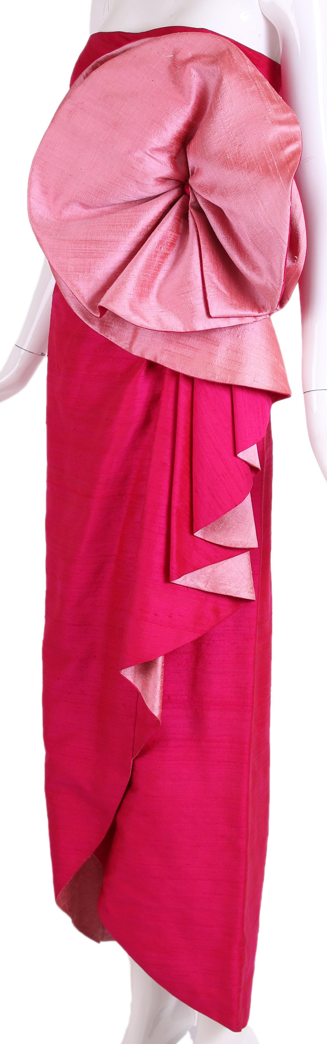 Ca. 1980 Roberto Capucci Strapless Fuchsia Silk Shantung Evening Gown w/Shawl For Sale 2