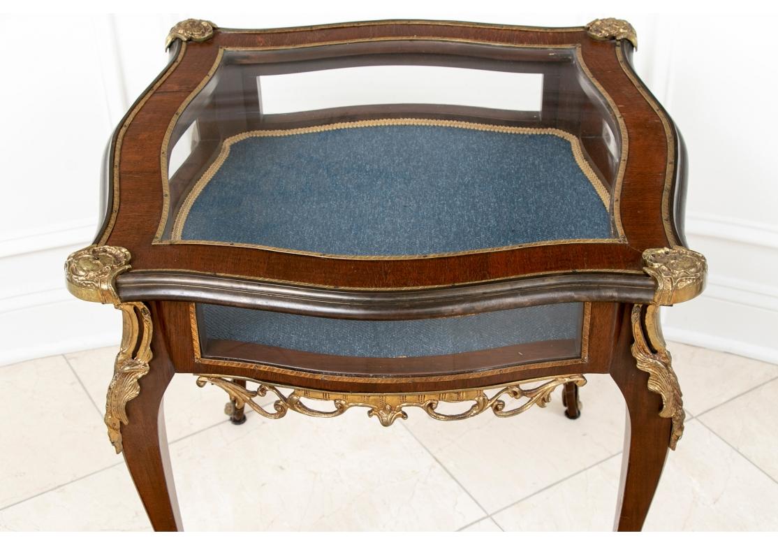 Ca. Early 20th Century French Vitrine Table For Sale 3