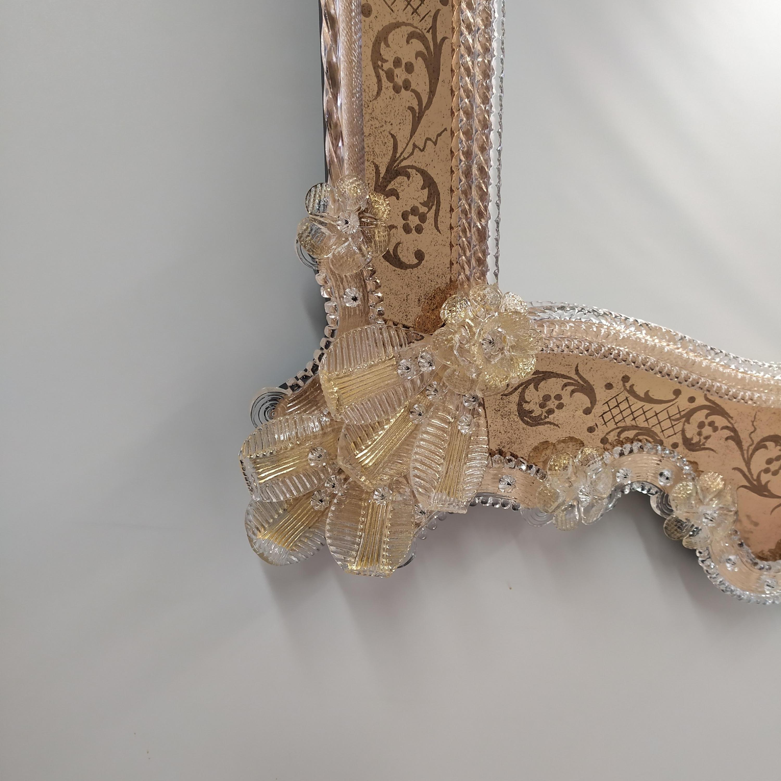 Venezianischer „Ca' Vendramin“-Spiegel aus Muranoglas von Fratelli Tosi im Zustand „Neu“ im Angebot in Murano Venezia, IT