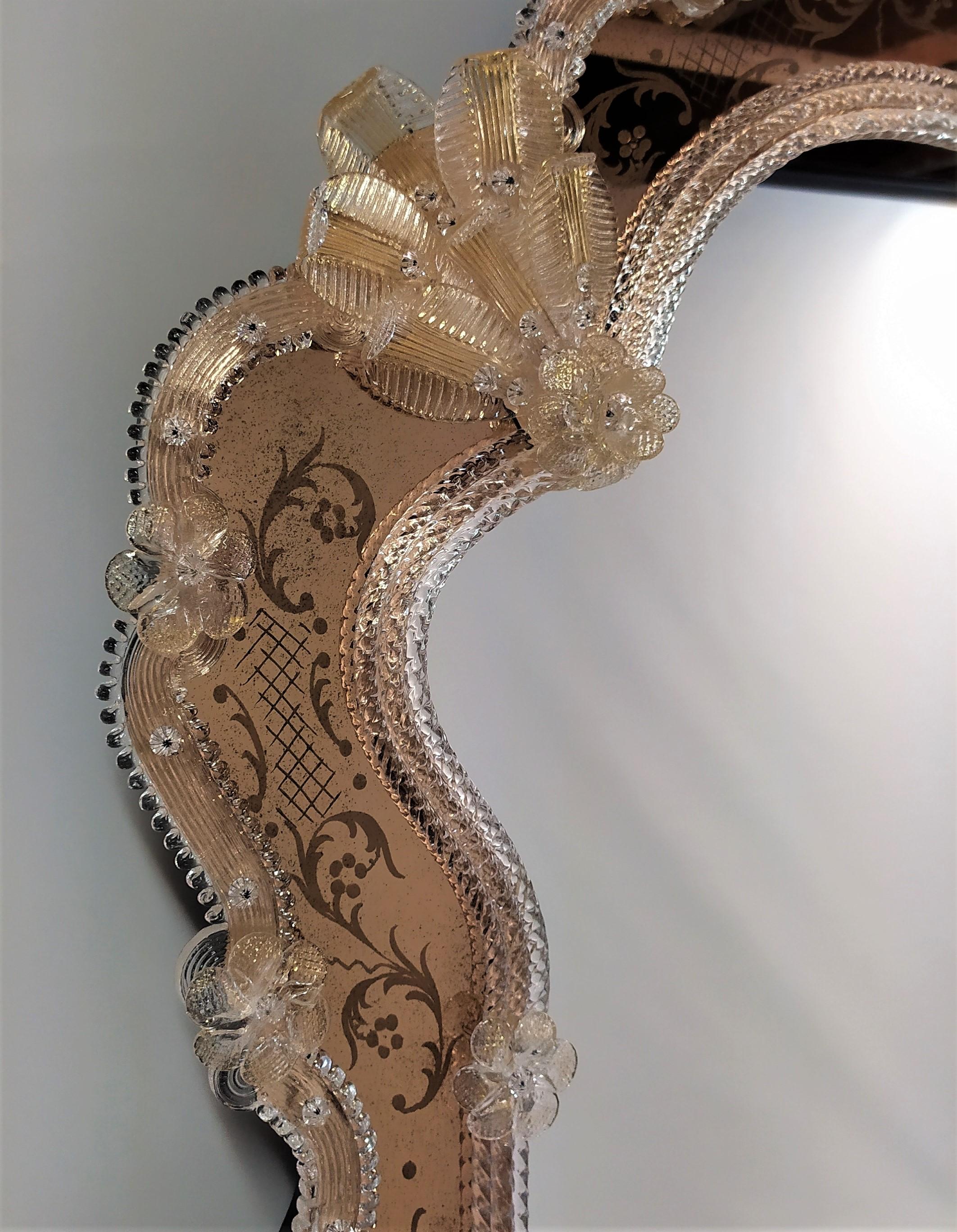 XXIe siècle et contemporain Miroir vénitien « Ca' Vendramin » en verre de Murano par Fratelli Tosi Murano en vente
