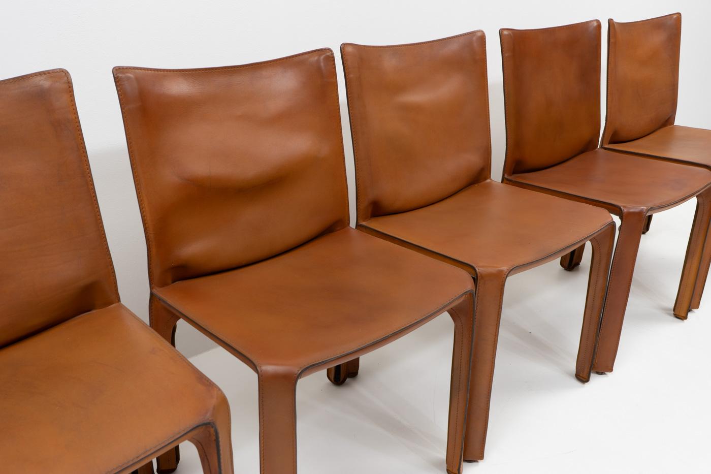 Italian Design Classic Cab 412 Chairs by Mario Bellini for Cassina, Set of Six For Sale 1