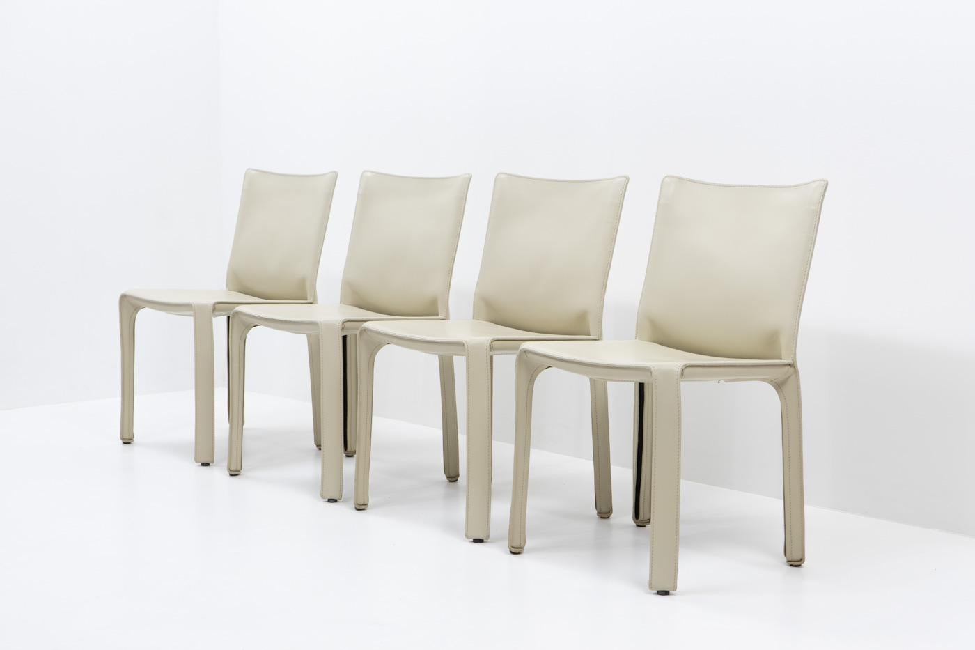 Mid-Century Modern Cab 412 Chairs in Cream Leather by Mario Bellini for Cassina, Set of 4 For Sale