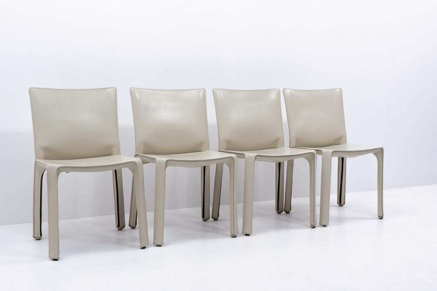 Mid-Century Modern Cab 412 Chairs in Cream Leather by Mario Bellini for Cassina, Set of 4 For Sale