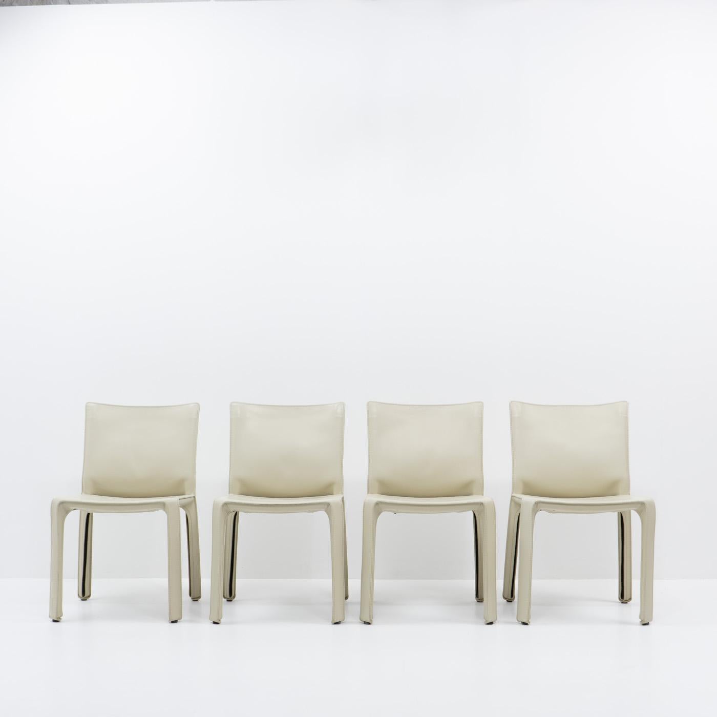Italian Cab 412 Chairs in Cream Leather by Mario Bellini for Cassina, Set of 4 For Sale