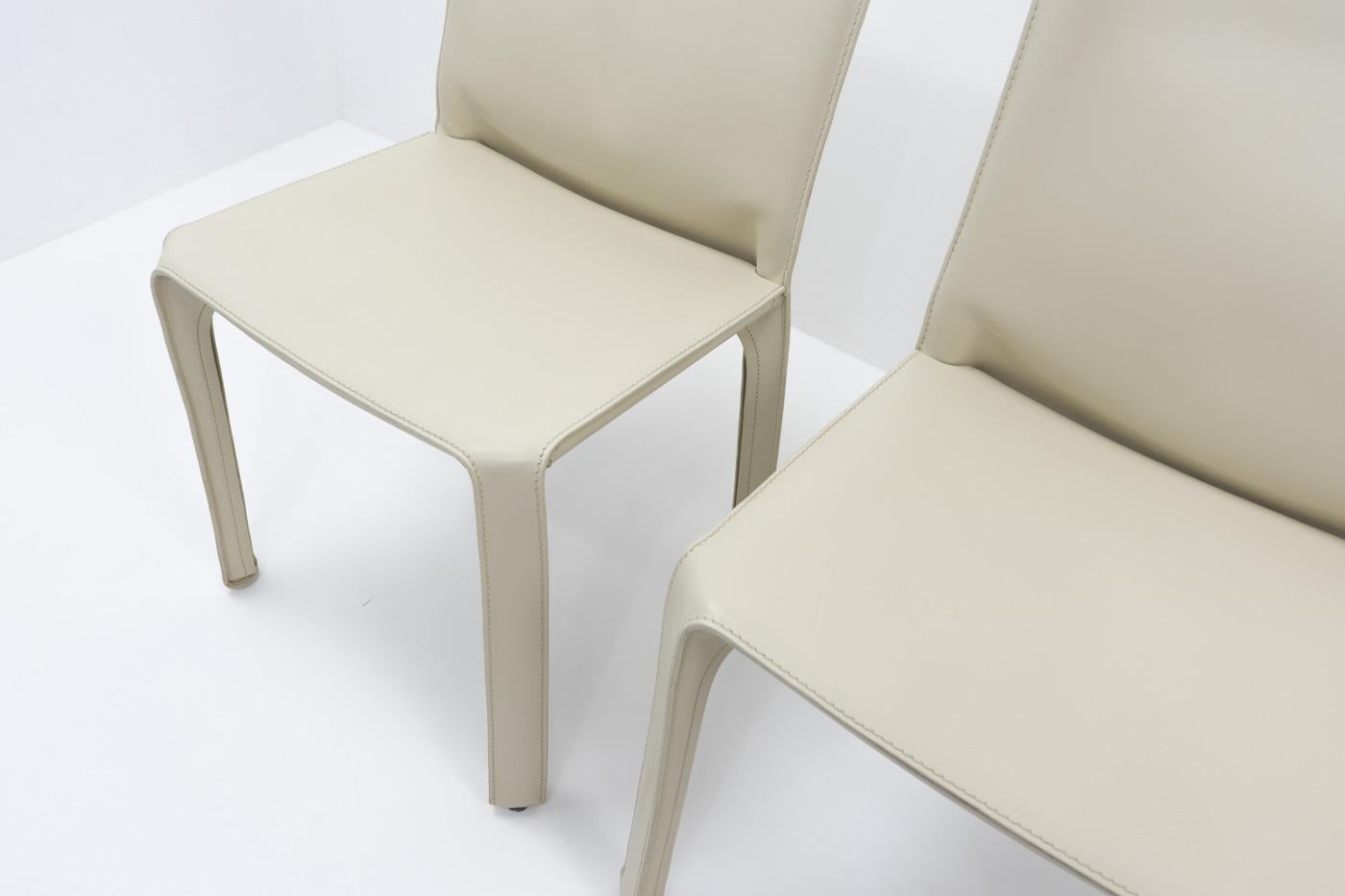 Cab 412 Chairs in Cream Leather by Mario Bellini for Cassina, Set of 4 For Sale 1