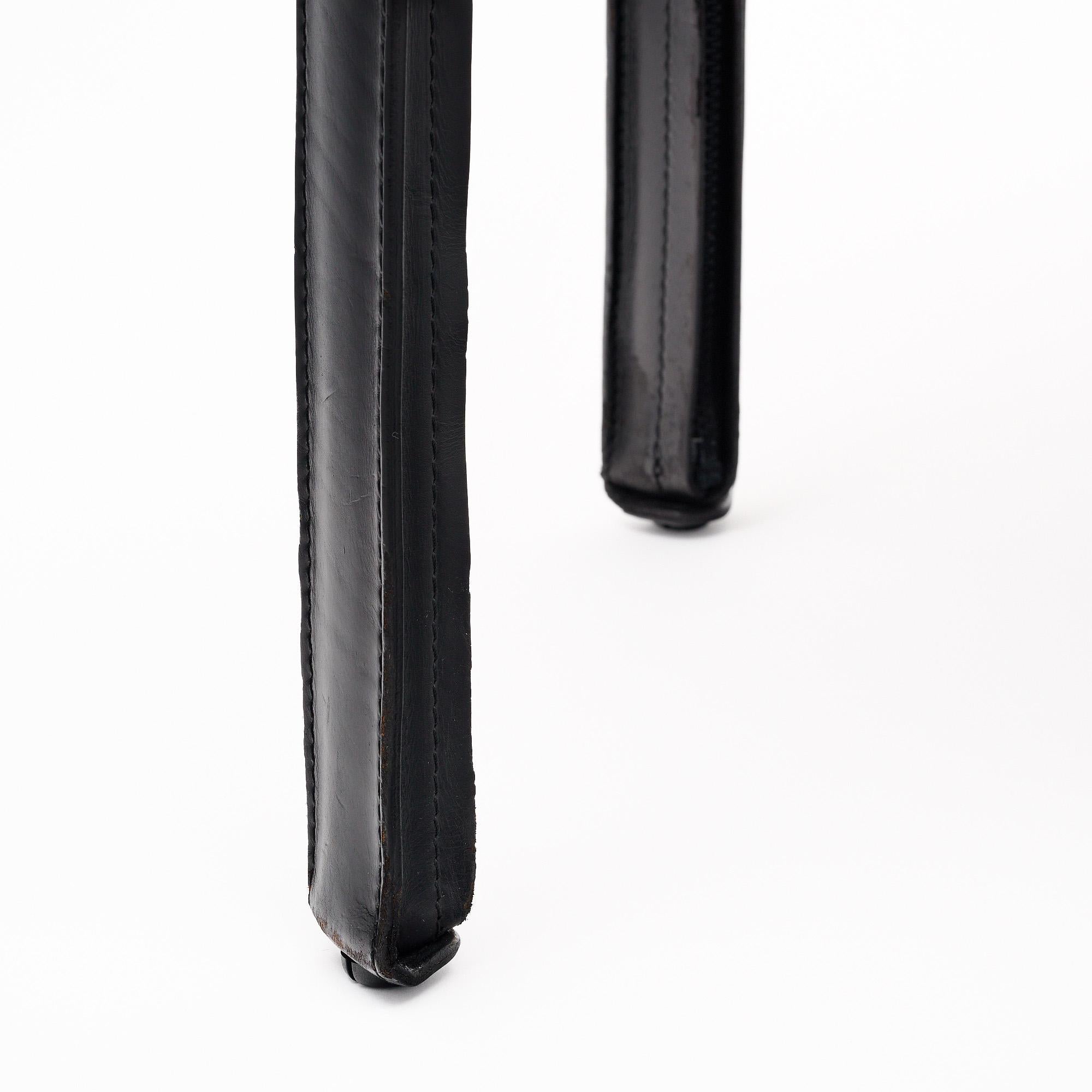 CAB—412 Dining Chairs by Mario Bellini for Cassina For Sale 2