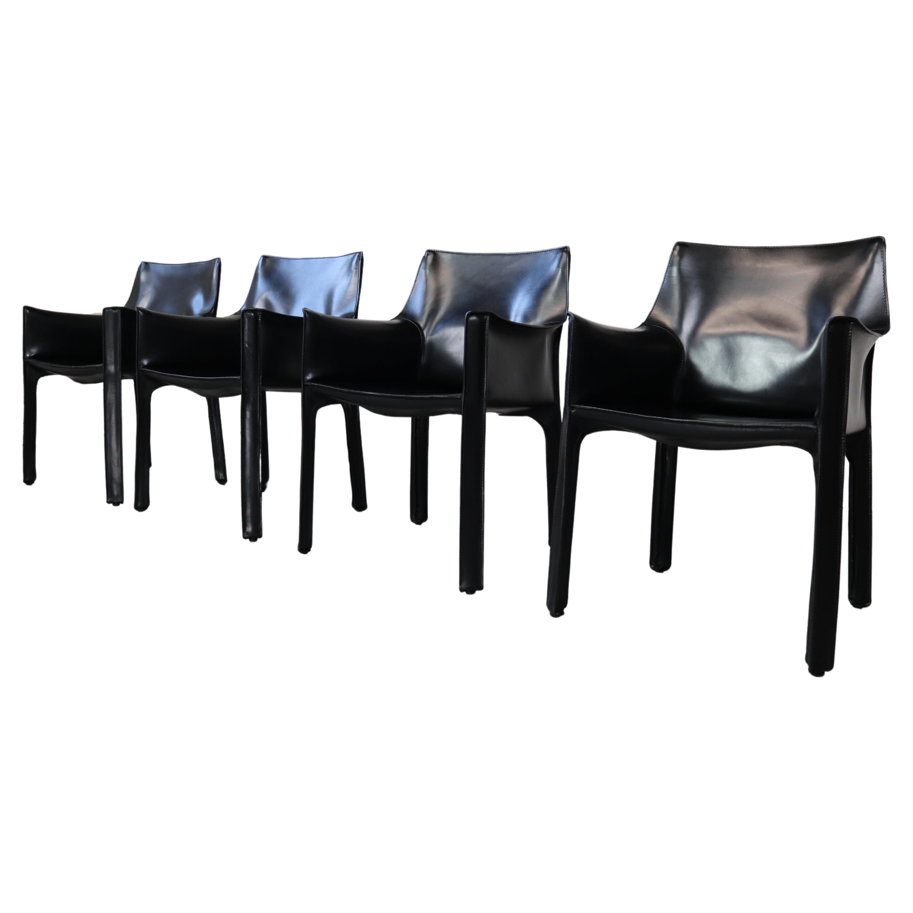 Cab 413 armchairs in black leather by Mario Bellini for Cassina